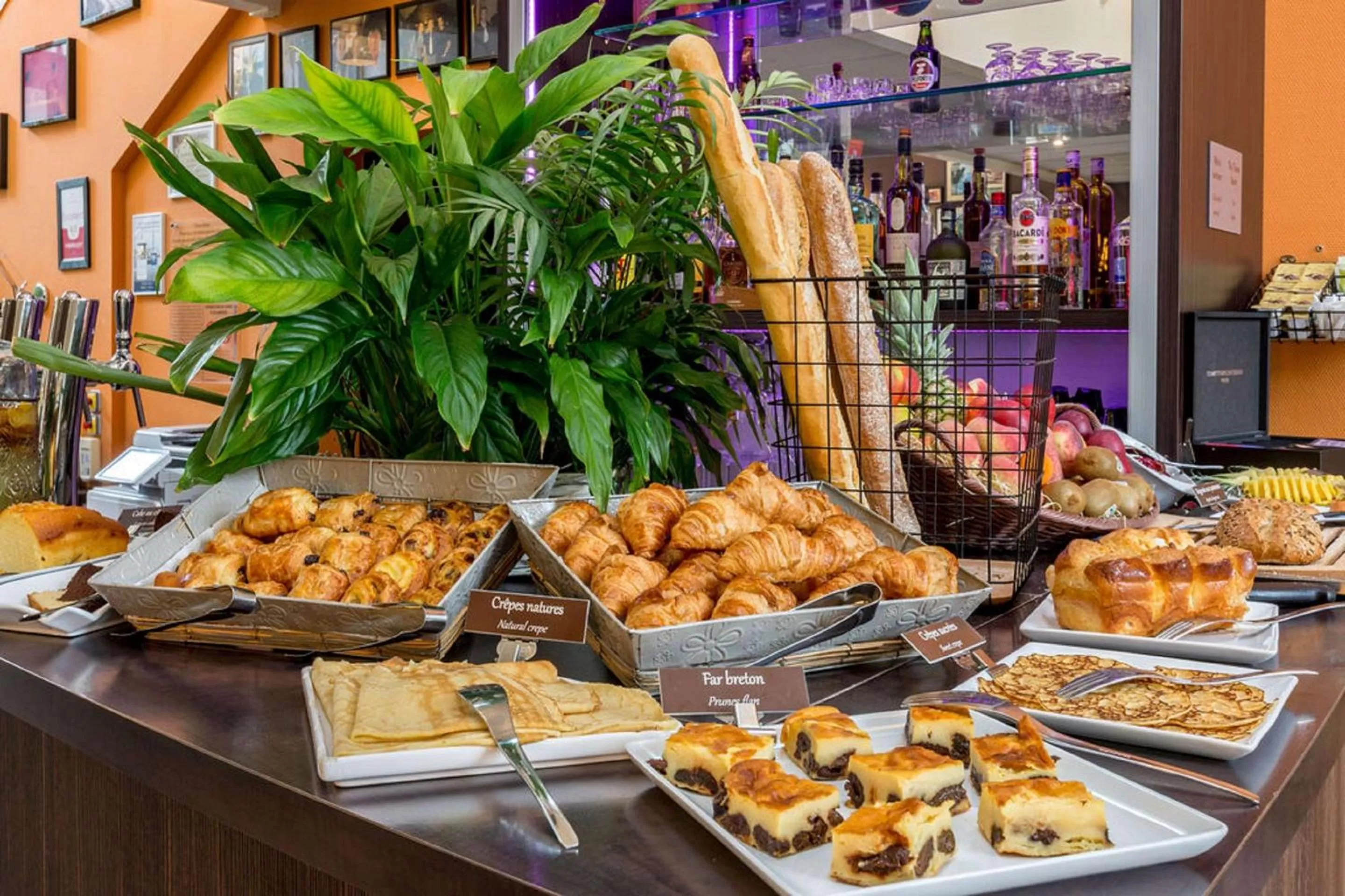 Restaurant/places to eat in Best Western Hotel Nuit De Retz Nantes Sud