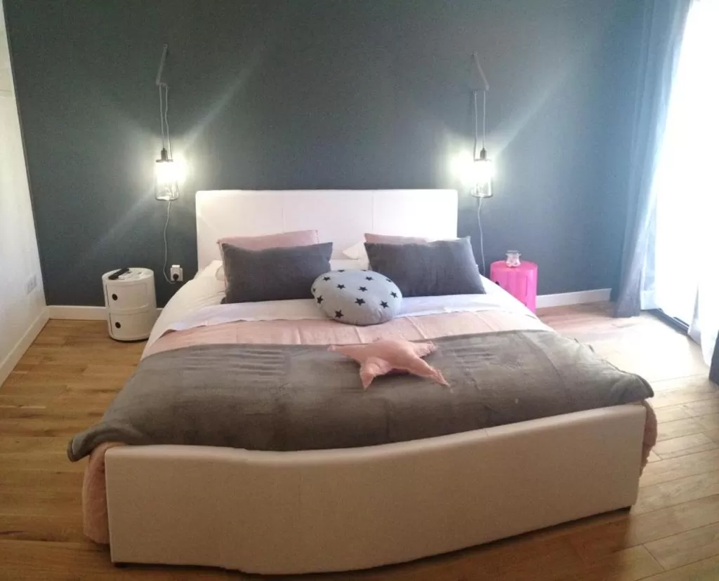 Property building, Bed in Les Jardins De Galicia