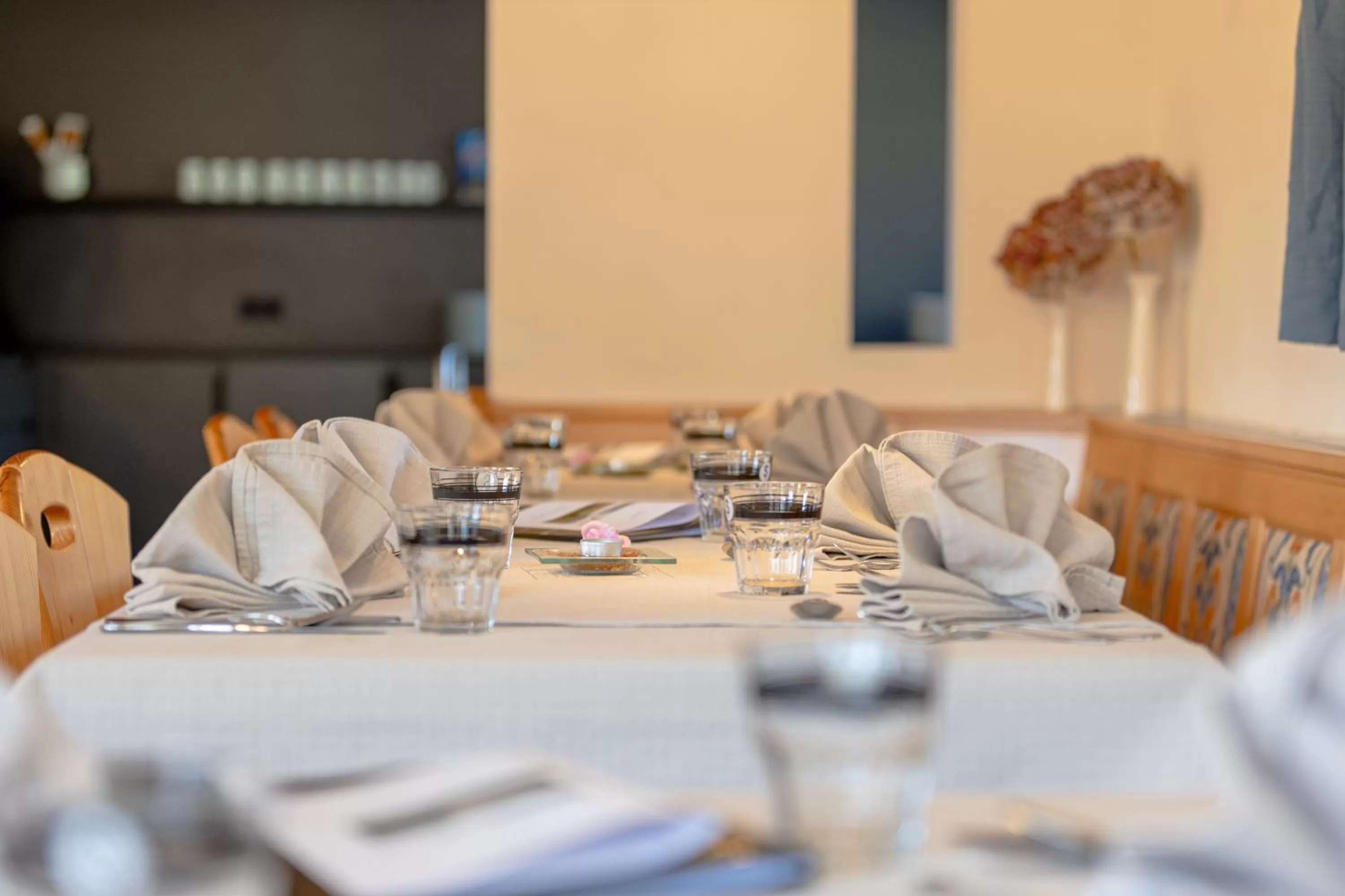 Restaurant/places to eat in Hotel Tyrol