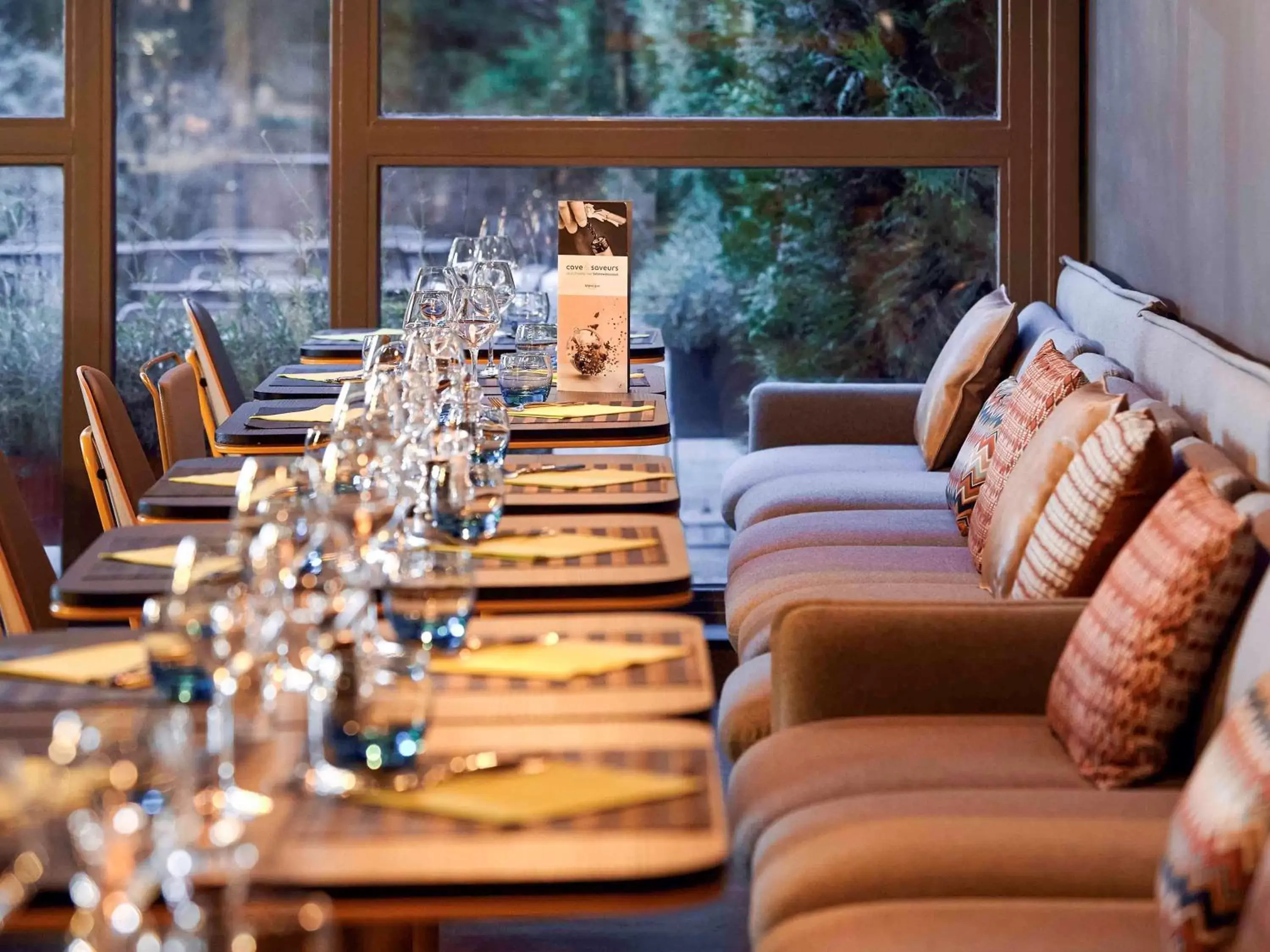 Restaurant/places to eat in Mercure Paris Sud Les Ulis-Courtaboeuf Restaurant/places to eat in Mercure Paris Sud Les Ulis-Courtaboeuf