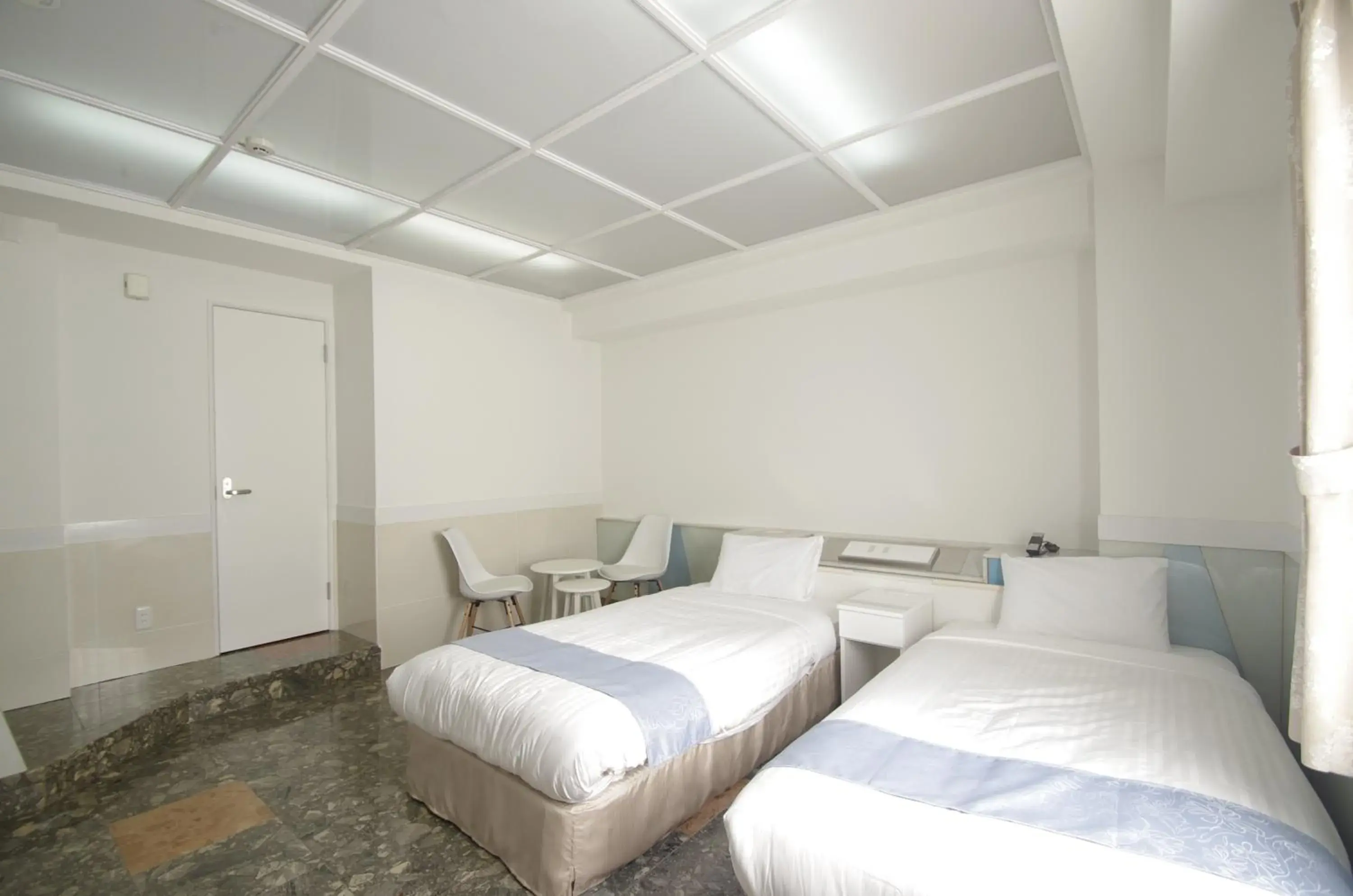 Photo of the whole room, Bed in Hotel Imalle Yokohama Isezakicho Photo of the whole room, Bed in Hotel Imalle Yokohama Isezakicho