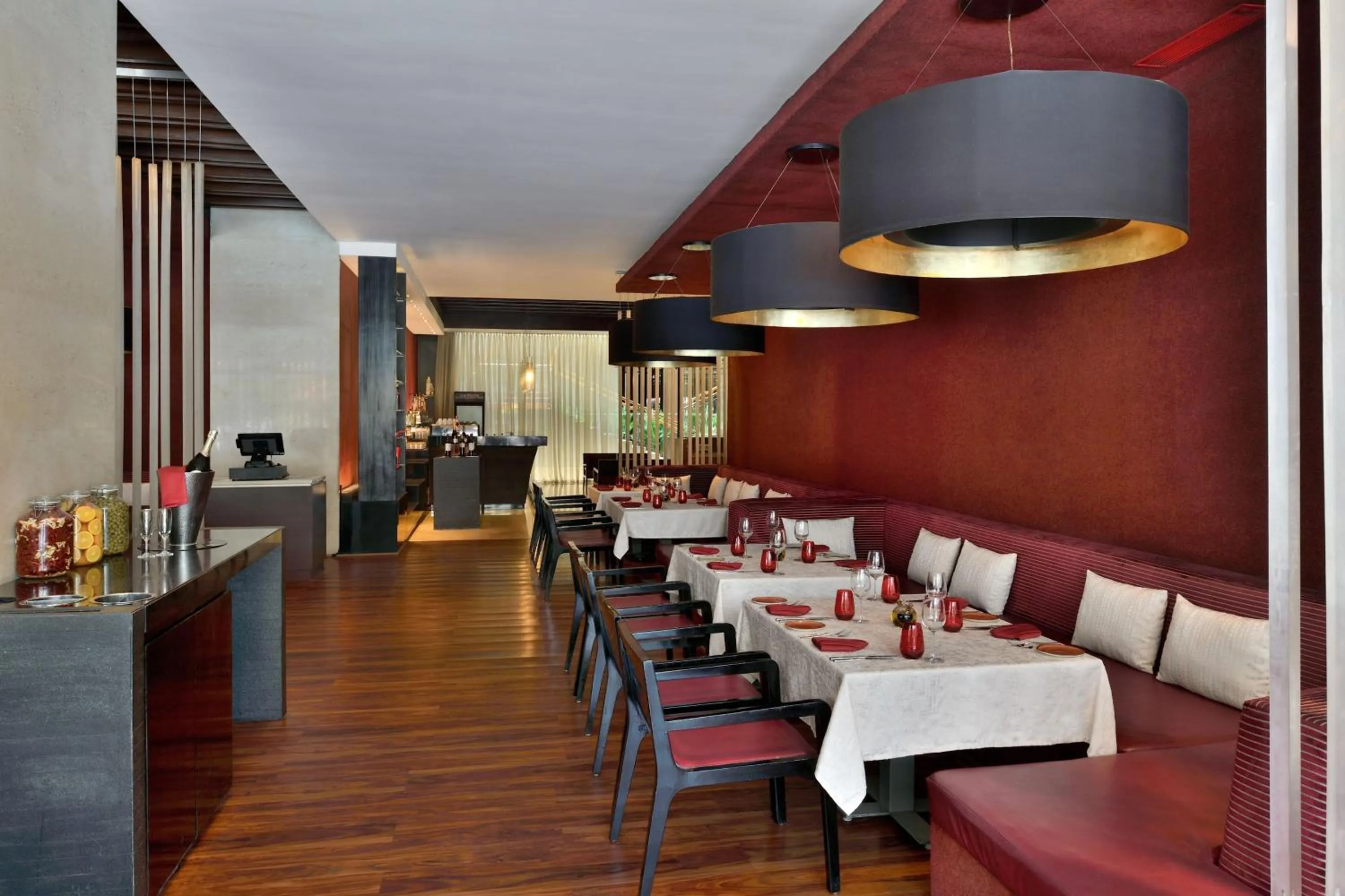 Restaurant/places to eat in The Westin Hyderabad Mindspace