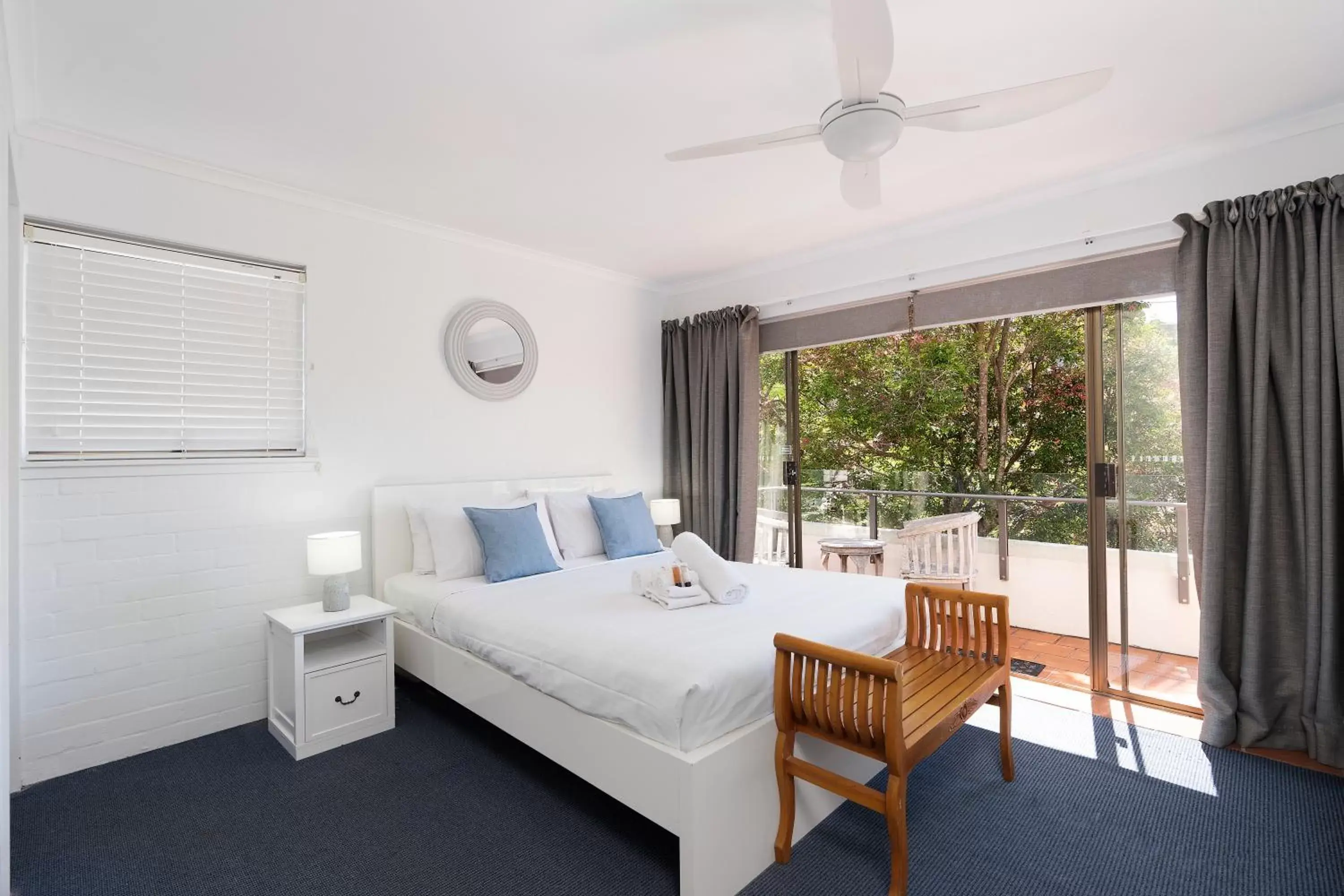 Bed in Noosa International Resort