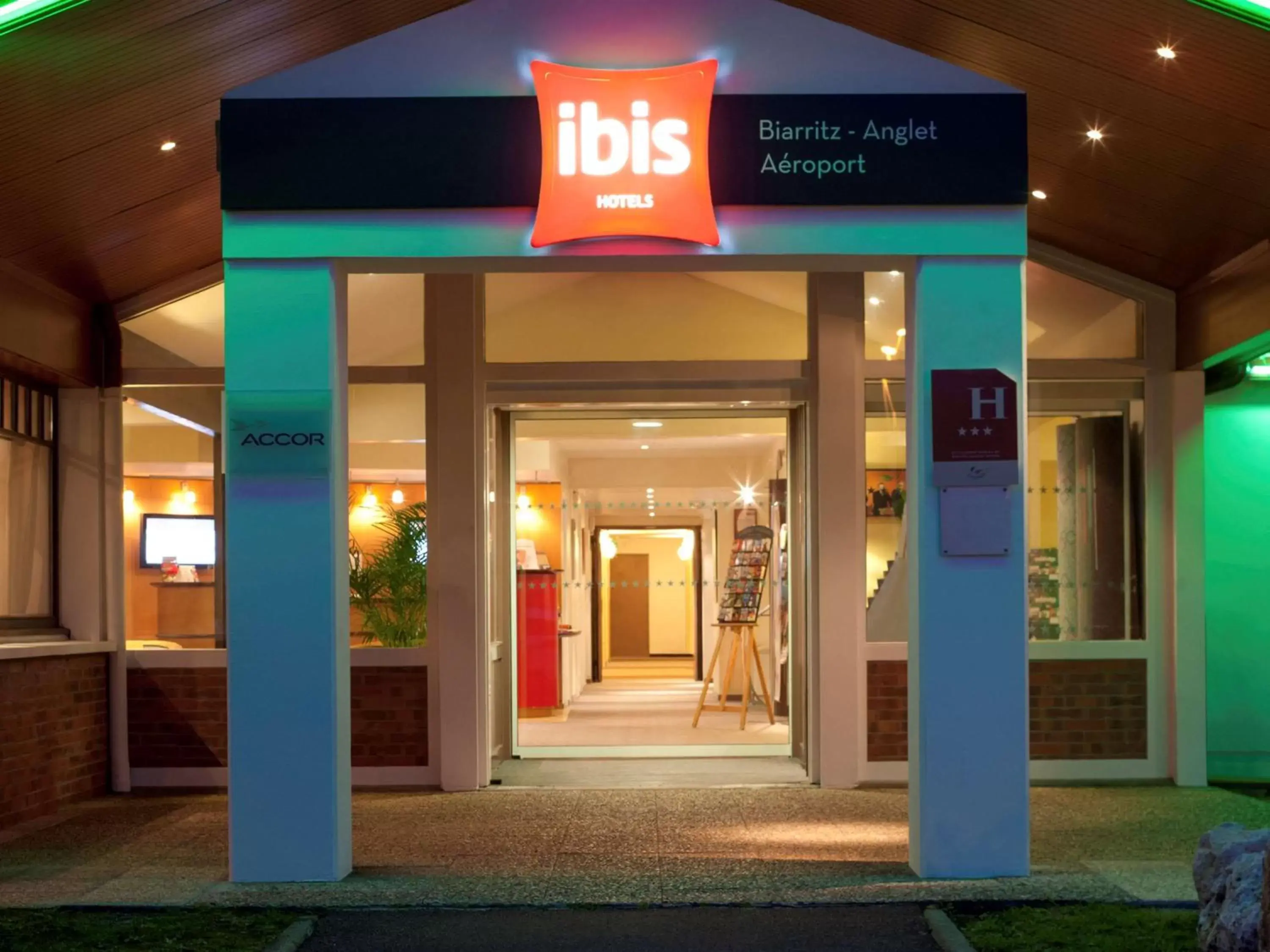 Property building in ibis Biarritz Anglet Aéroport