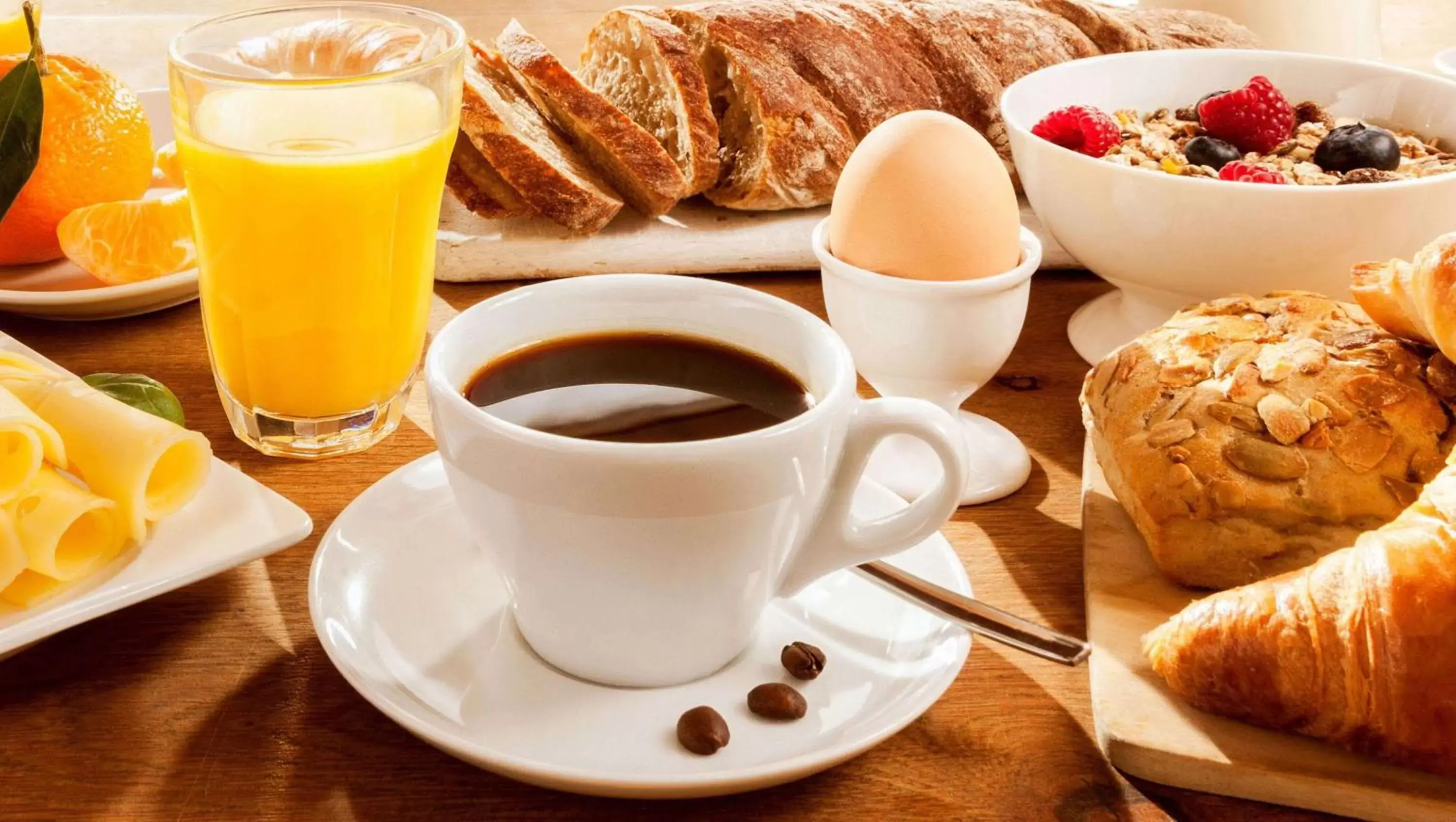 Breakfast in Magnuson Hotel Howell/Brighton Breakfast in Magnuson Hotel Howell/Brighton