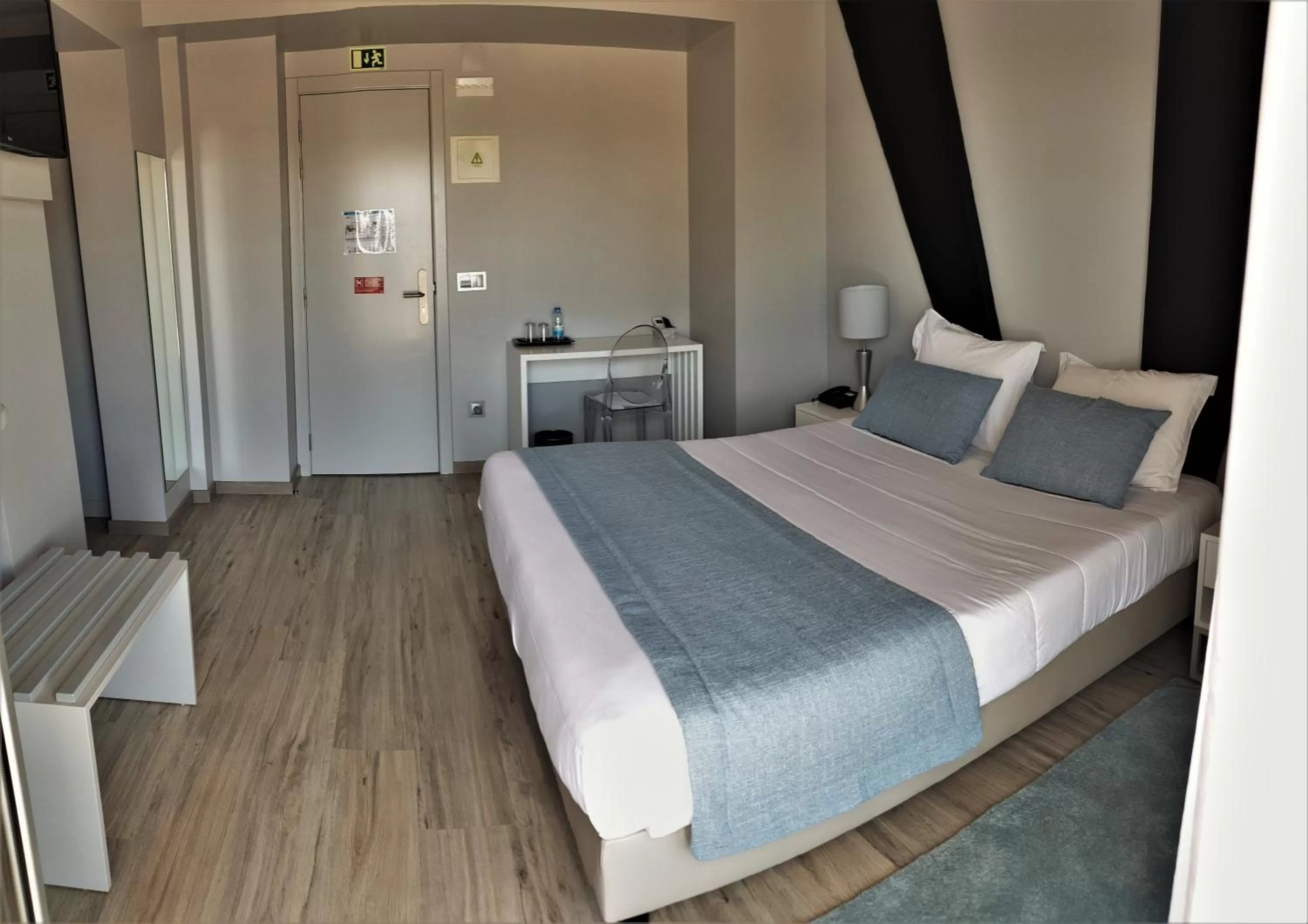 Bedroom, Bed in Hotel Aleluia