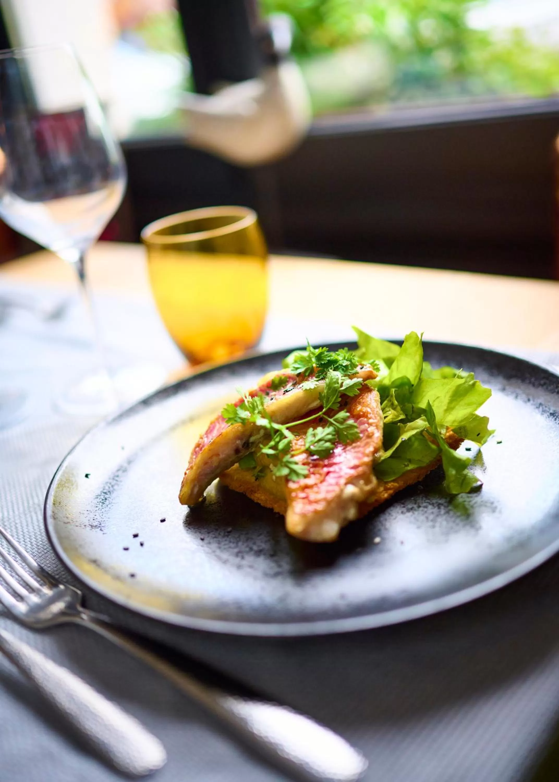 Lunch in The Originals Boutique, Hôtel La Colonne de Bronze, Saint-Valéry-sur-Somme