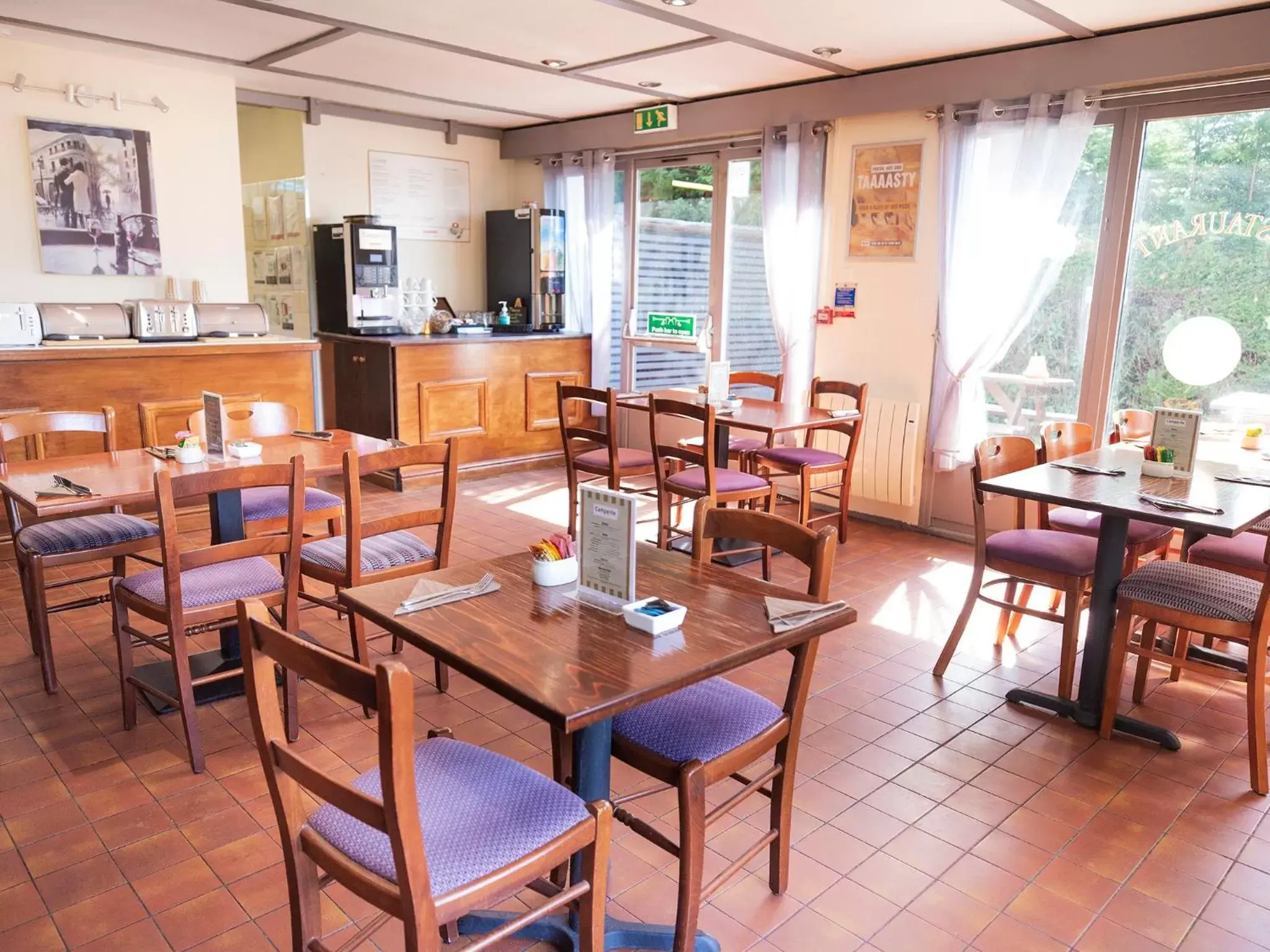 Restaurant/Places to Eat in Campanile Hotel Runcorn