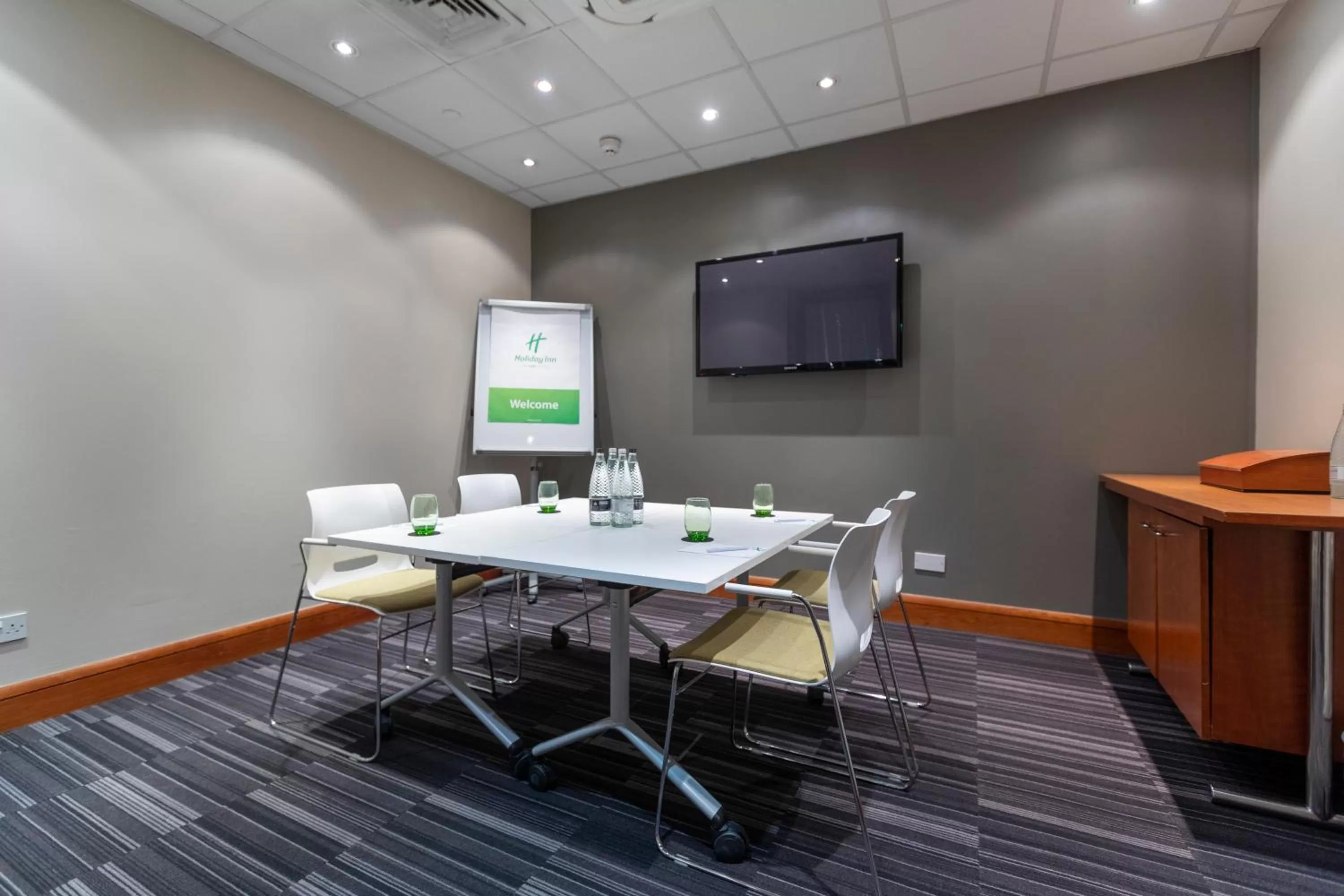 Meeting/conference room in Holiday Inn London - Regent's Park by IHG