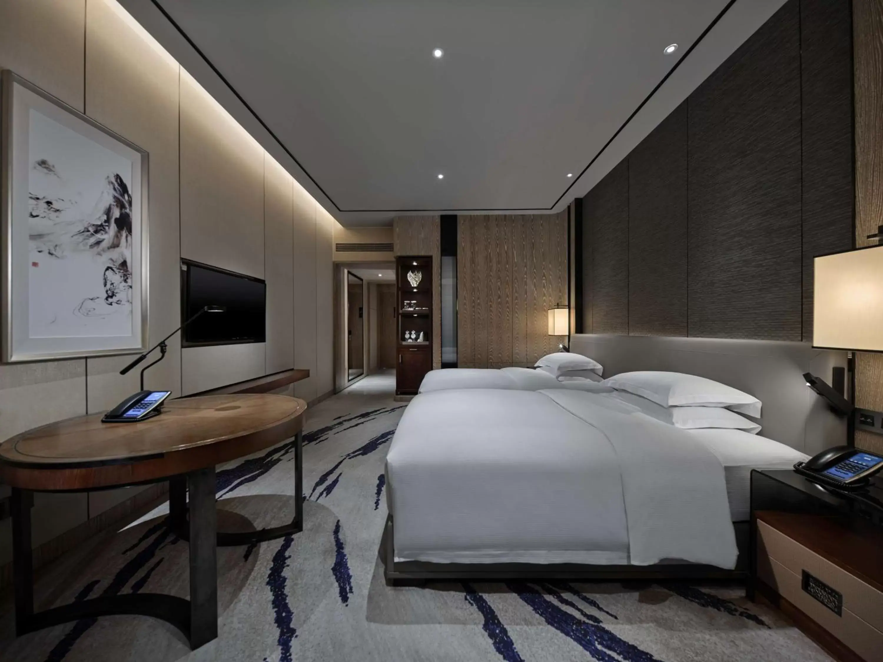Bed in Hilton Shenzhen Shekou Nanhai
