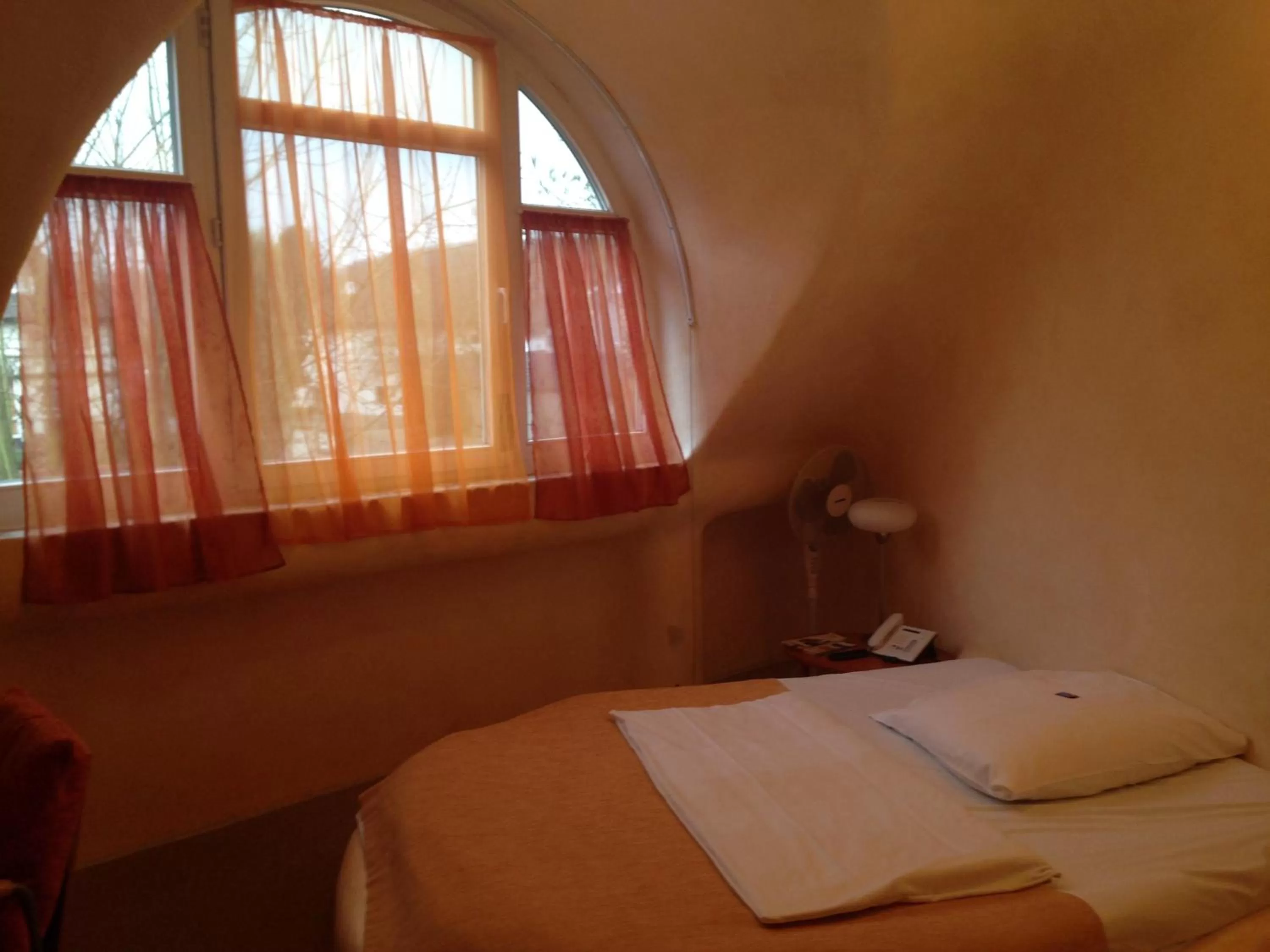 Double Room - single occupancy in Hotel Georg