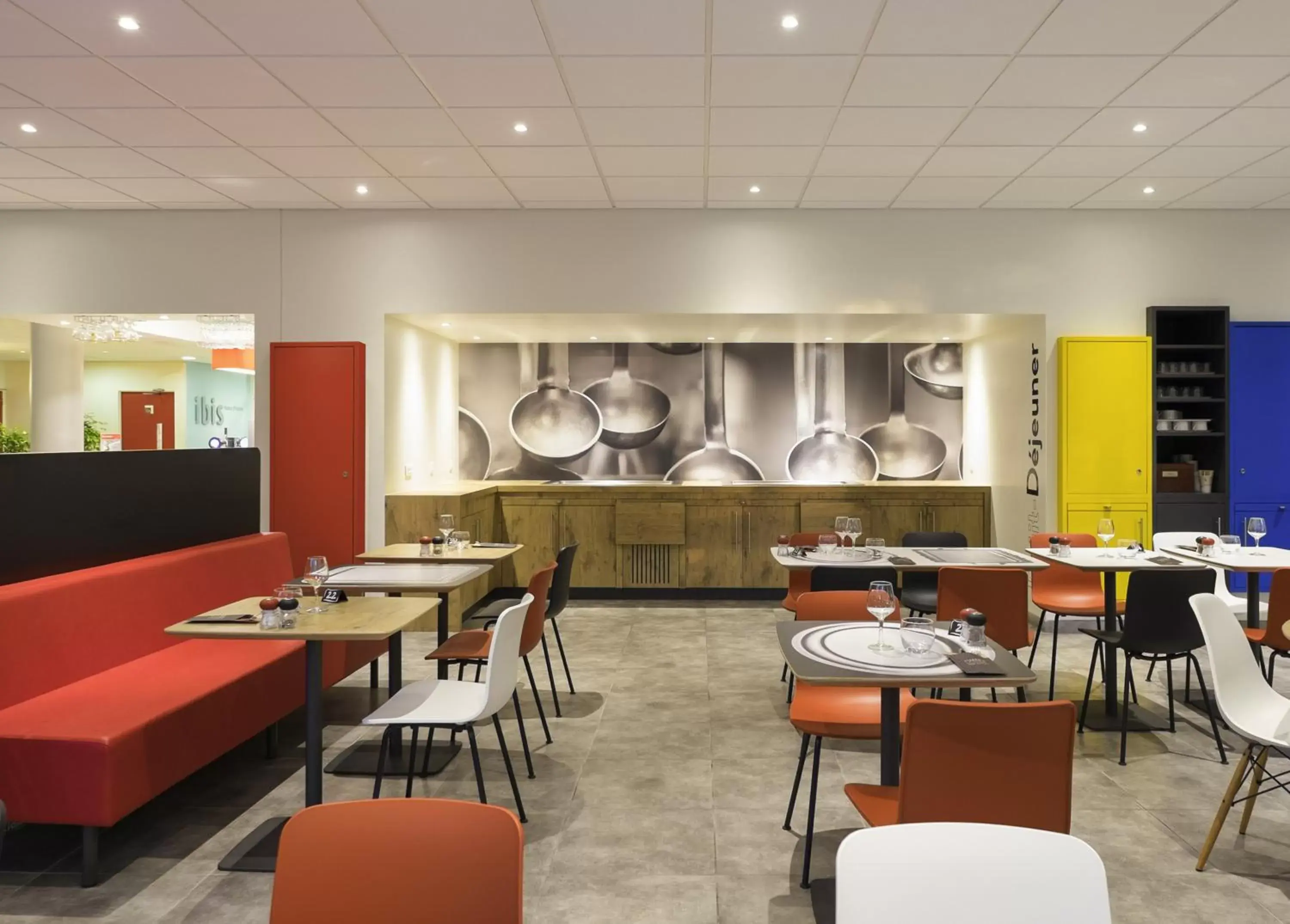 Property building, Restaurant/Places to Eat in ibis Nancy-Brabois