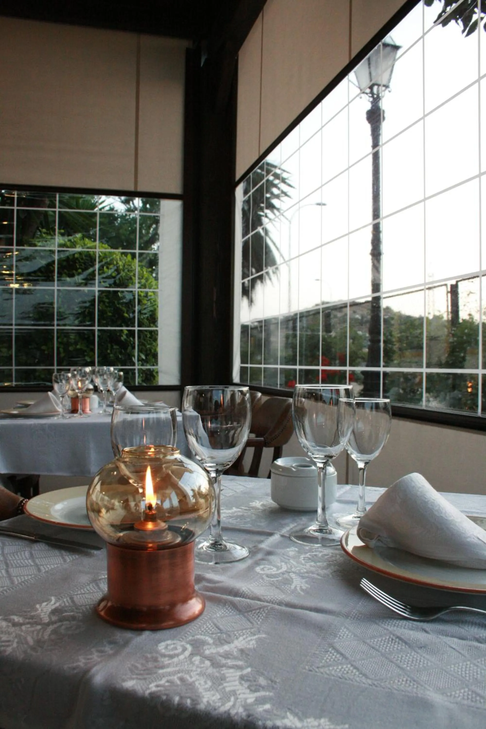 Restaurant/places to eat in Hotel Lozano