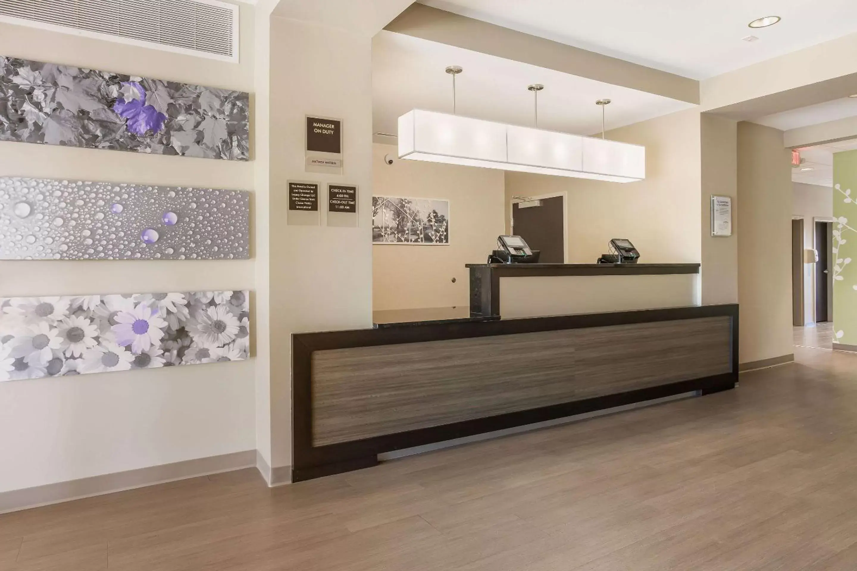 Lobby or reception in Sleep Inn & Suites Webb City Lobby or reception in Sleep Inn & Suites Webb City