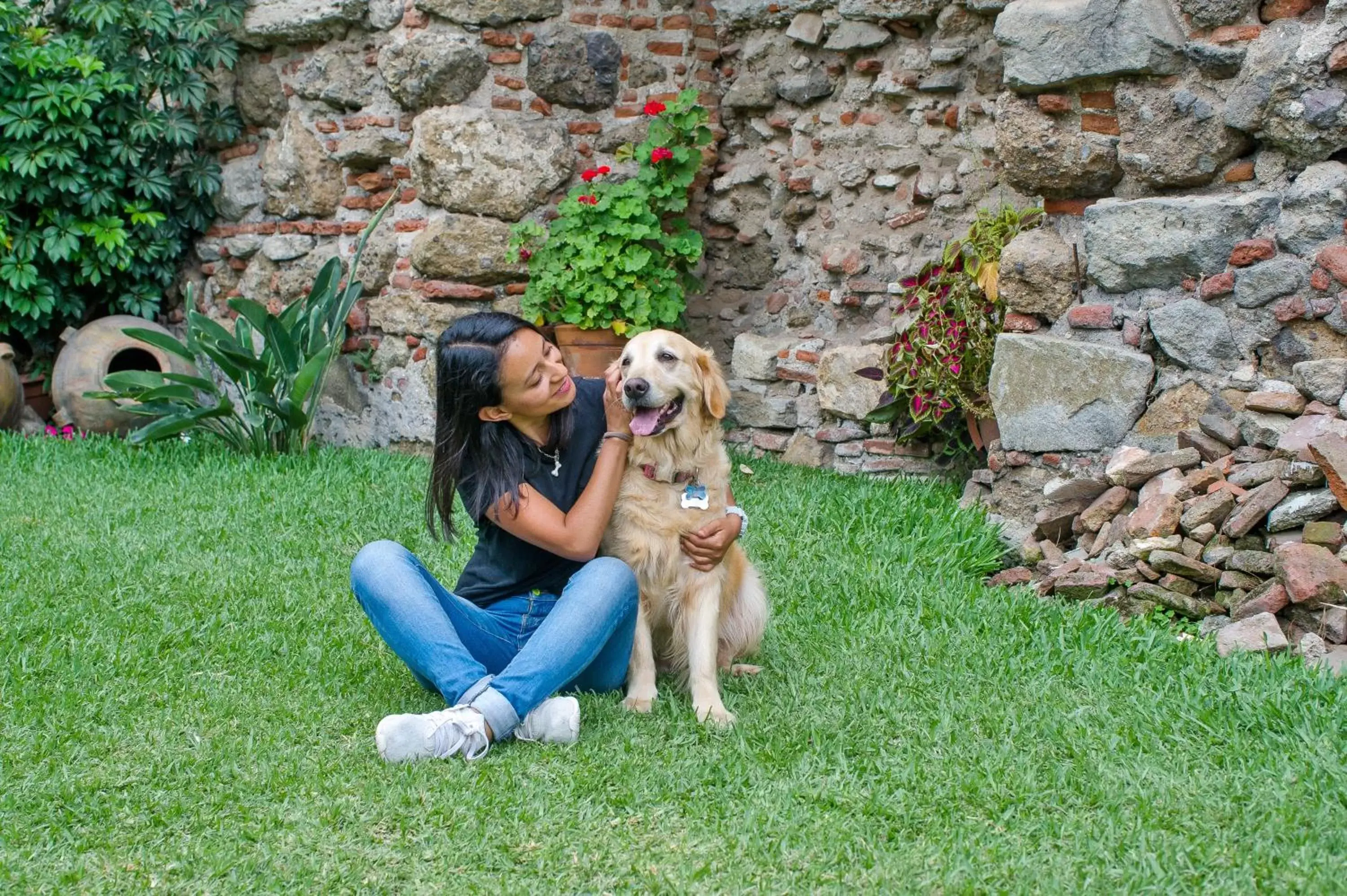 Garden, Pets in Hotel Convento Santa Catalina by AHS