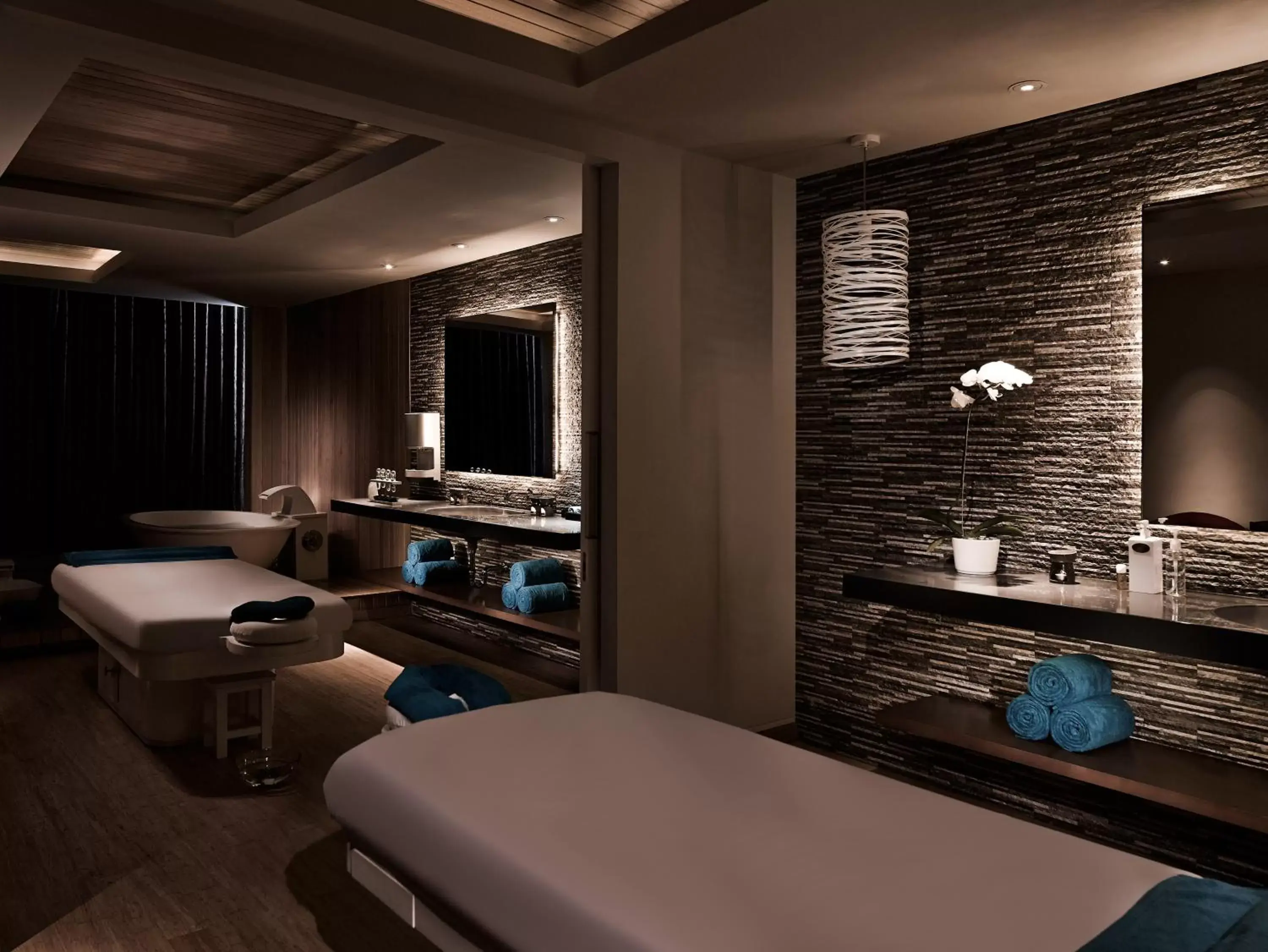 Spa and wellness centre/facilities, Bathroom in Pullman Jakarta Central Park Hotel