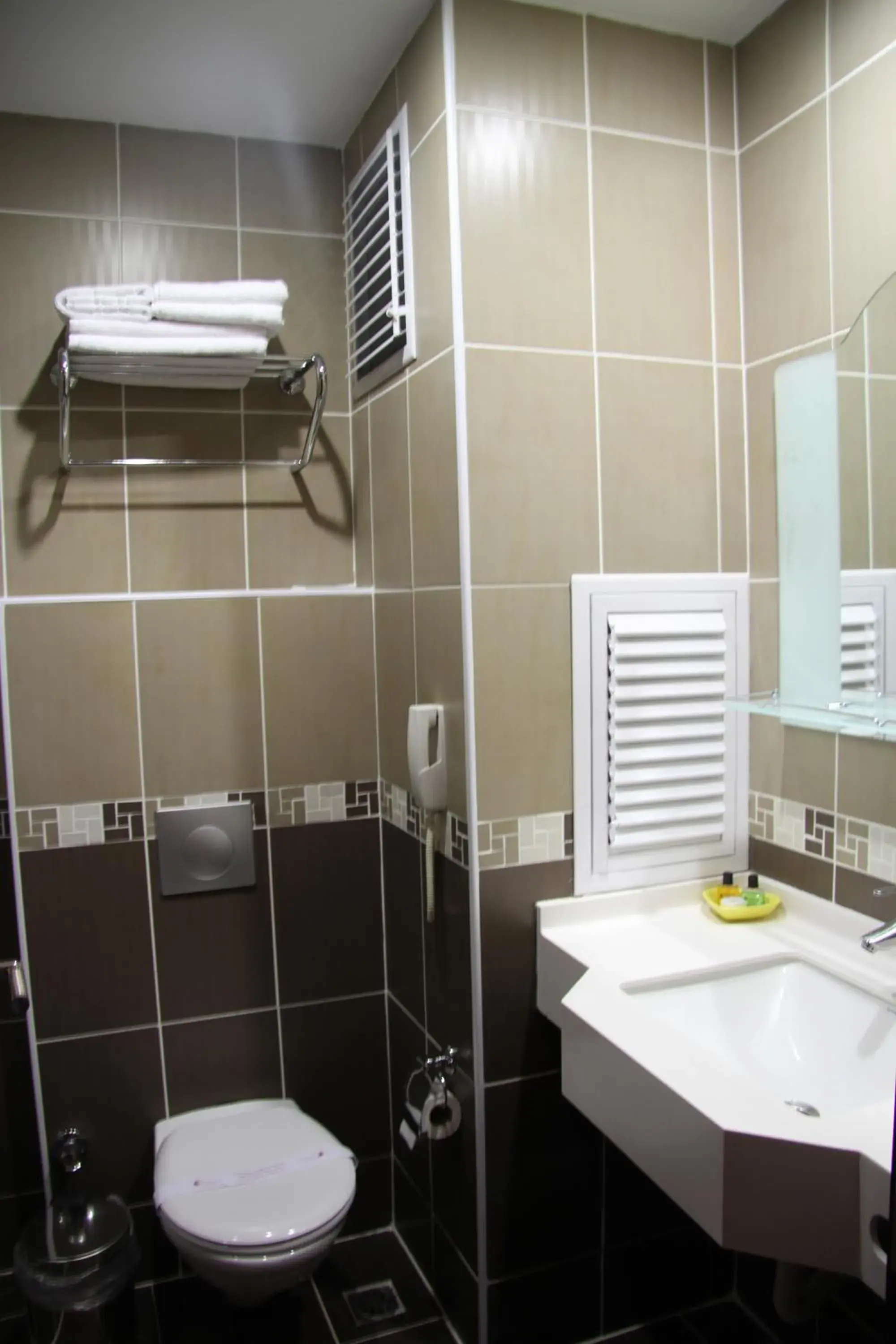Bathroom in Solis Hotel