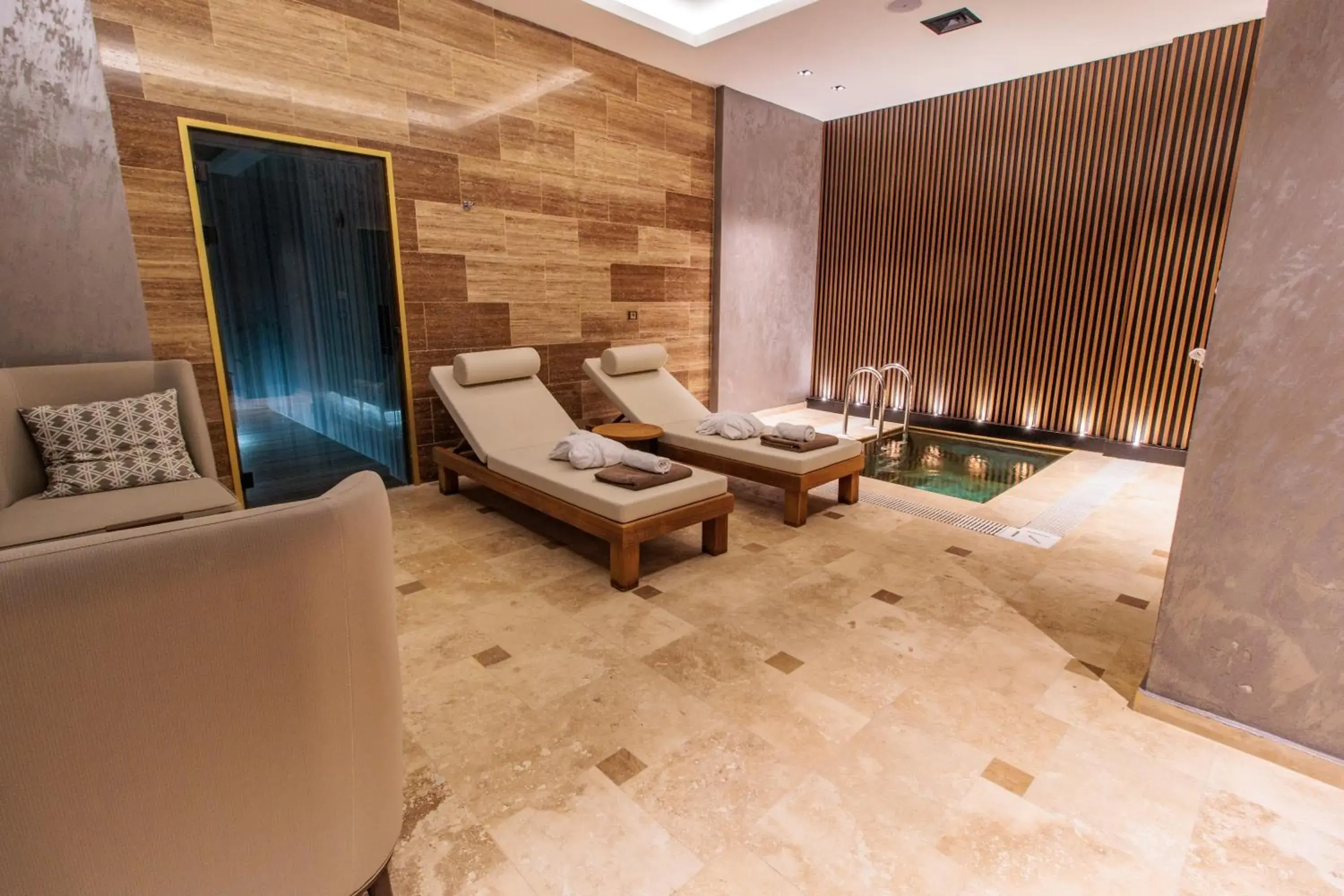 Spa and wellness centre/facilities in Anadolu Hotels Esenboga Thermal