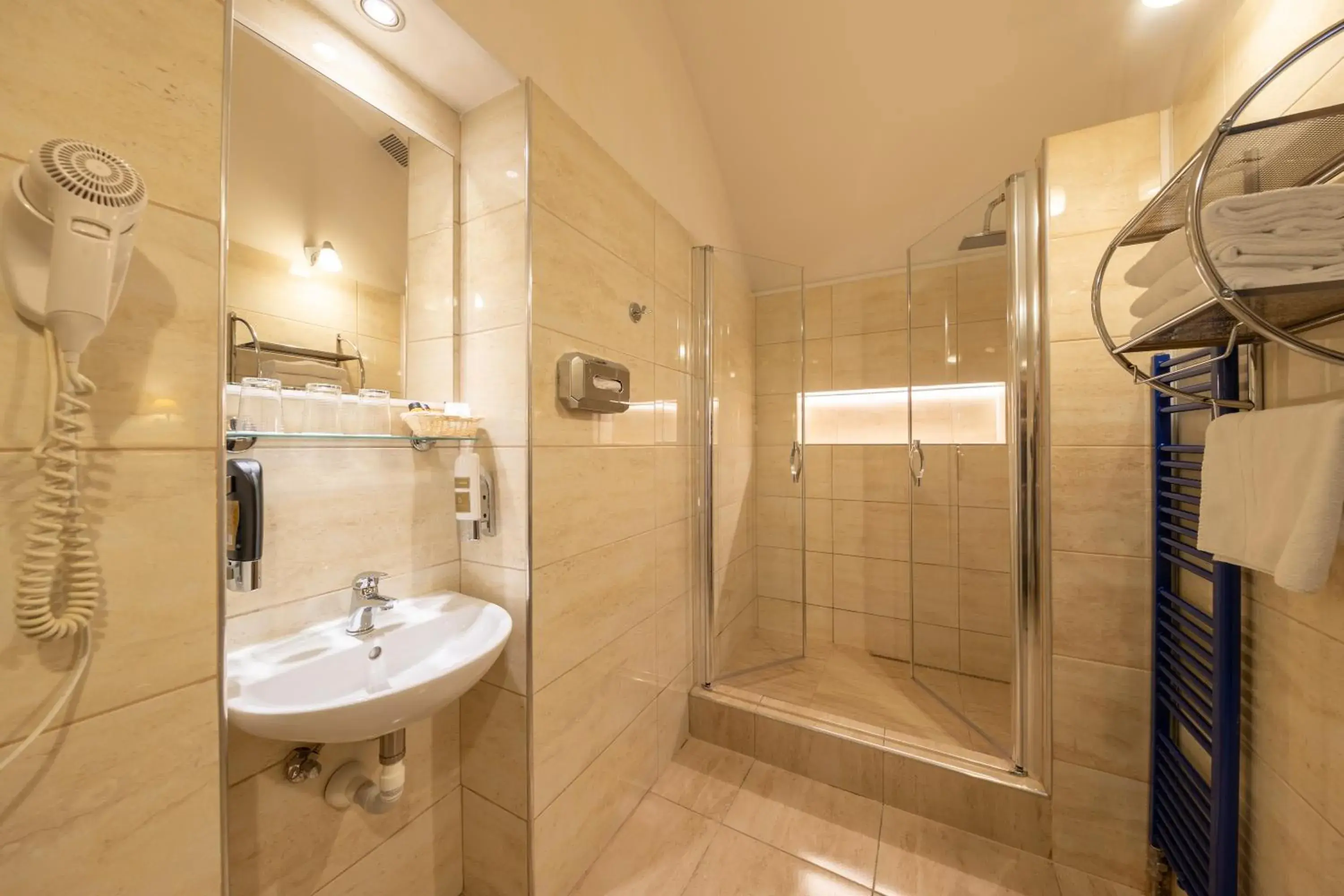 Shower, Bathroom in Hotel Elite Prague