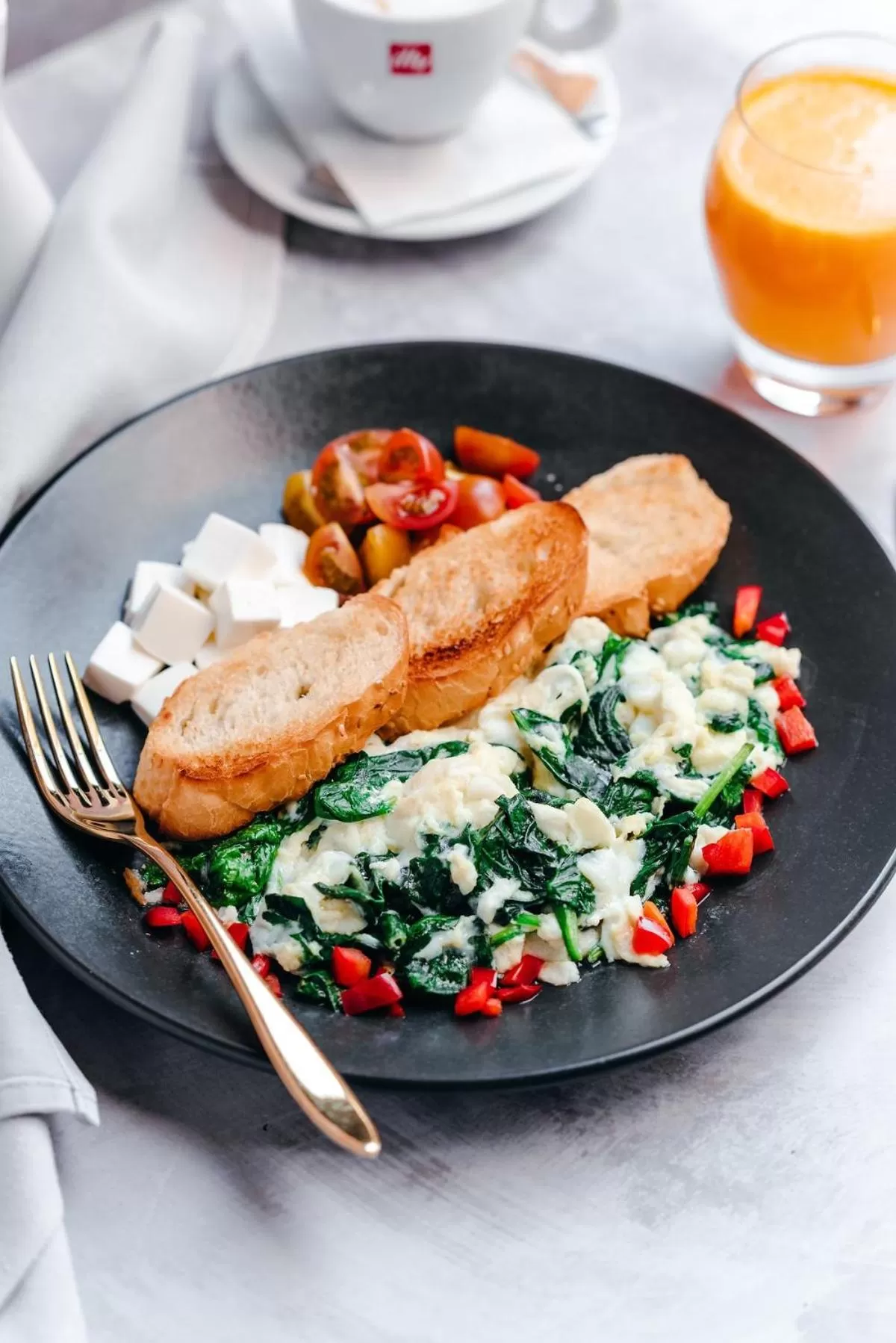 Breakfast in Ambasador Hotel