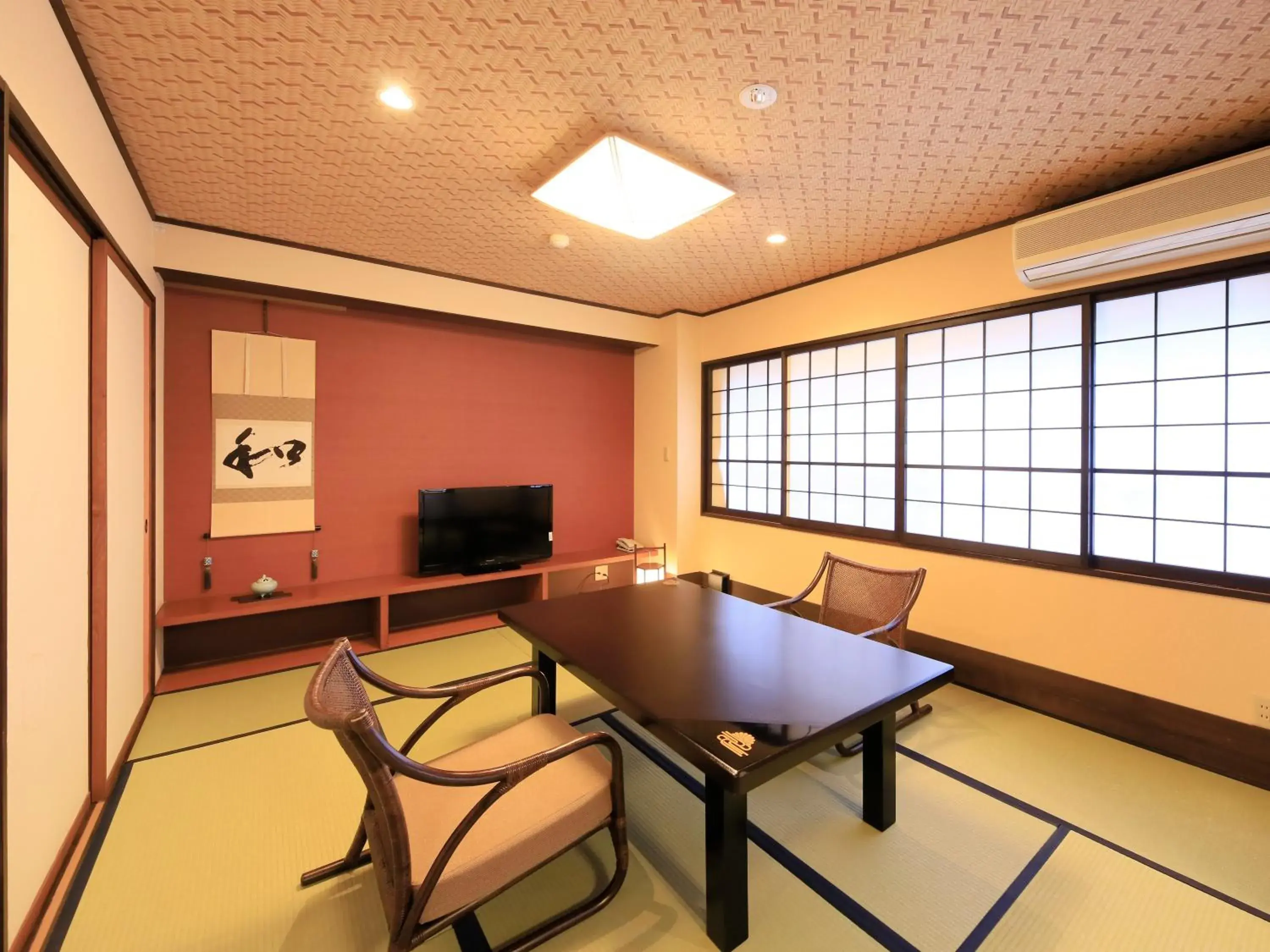 Japanese-Style Room with Tatami Area - Non-Smoking in Kishigon Ryokan