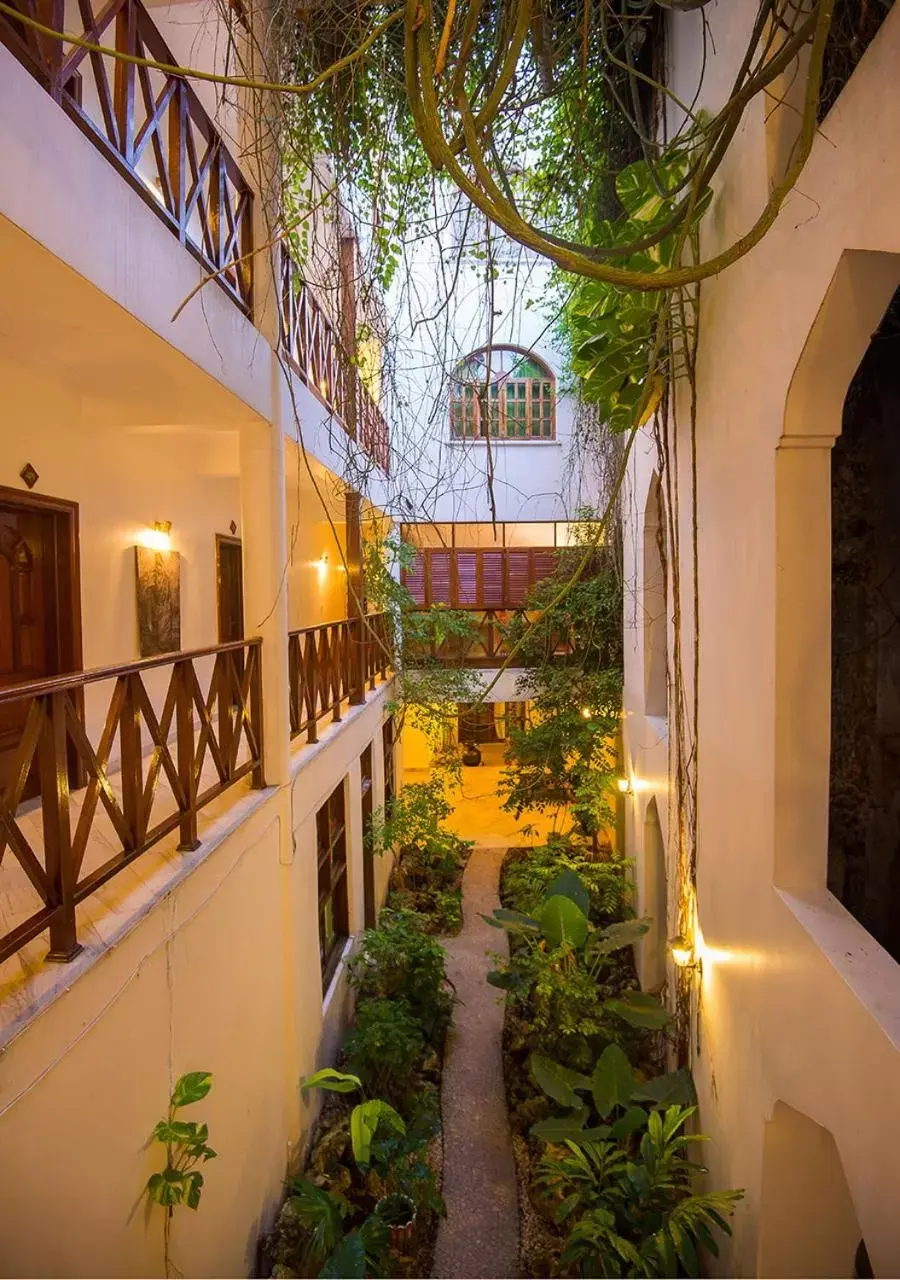 Deluxe Double Room in The Seyyida Hotel and Spa Deluxe Double Room in The Seyyida Hotel and Spa