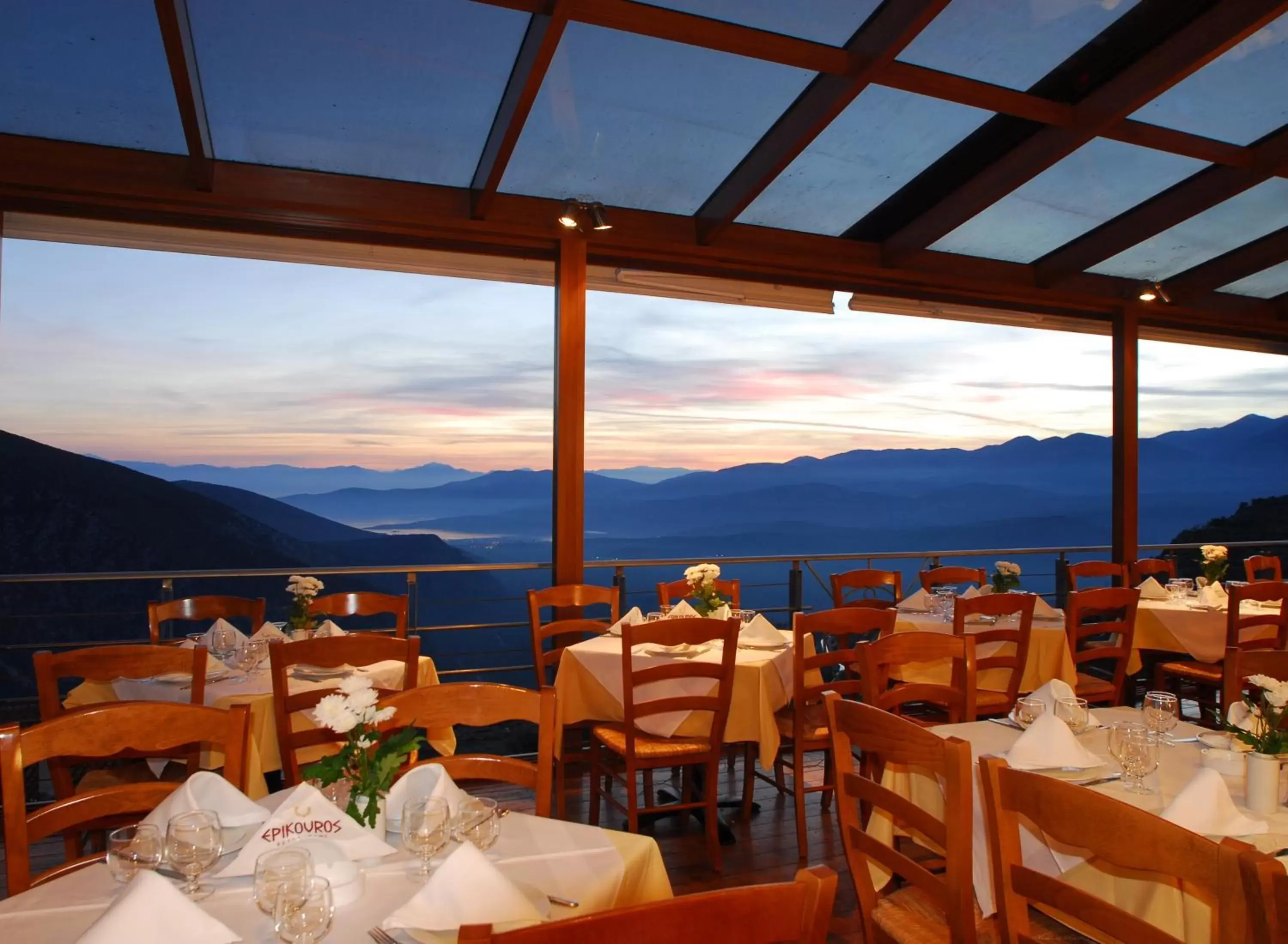 Restaurant/Places to Eat in Fedriades Delphi Hotel