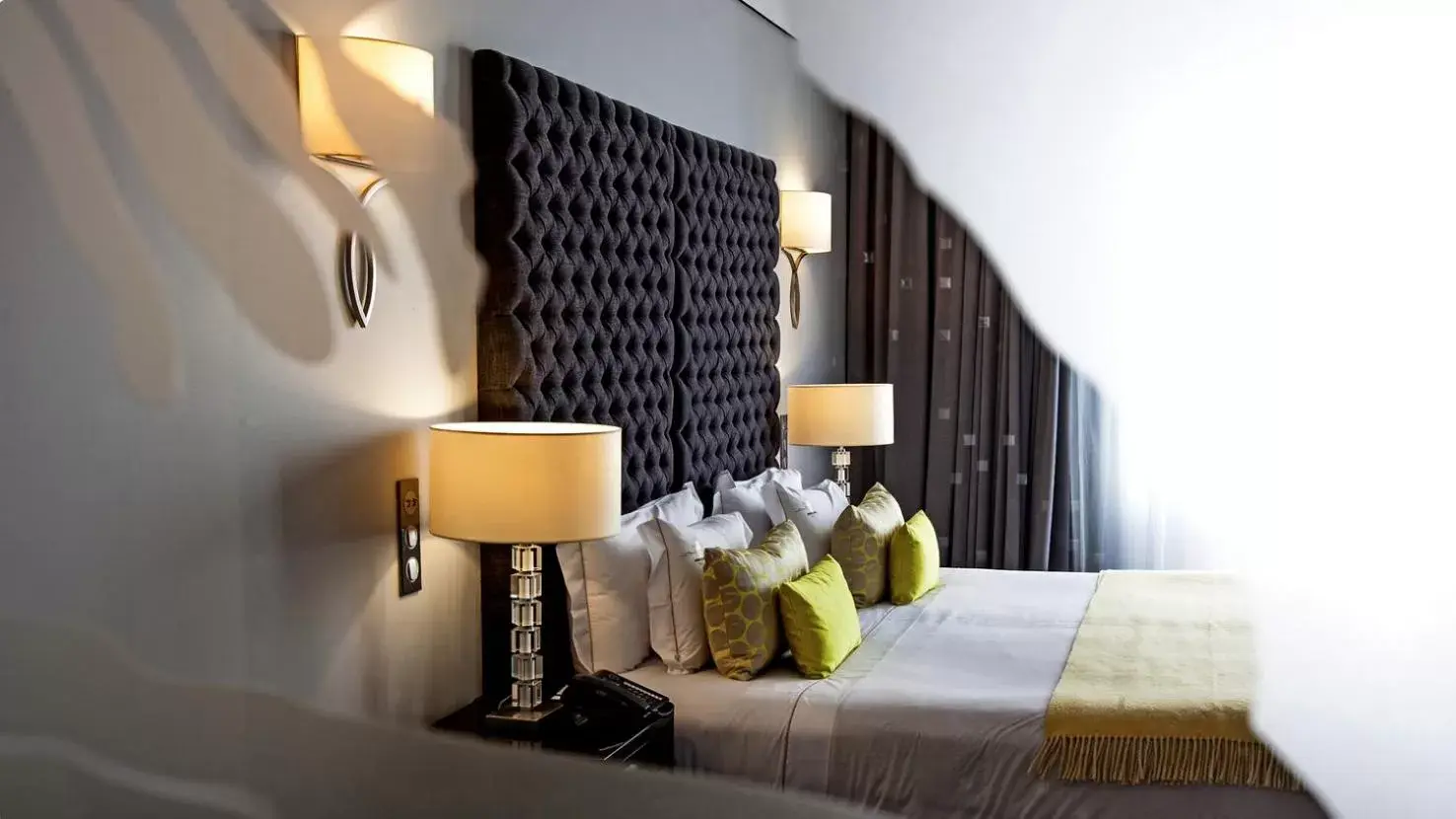 Bed in Alentejo Marmòris Hotel & Spa, a Small Luxury Hotel of the World