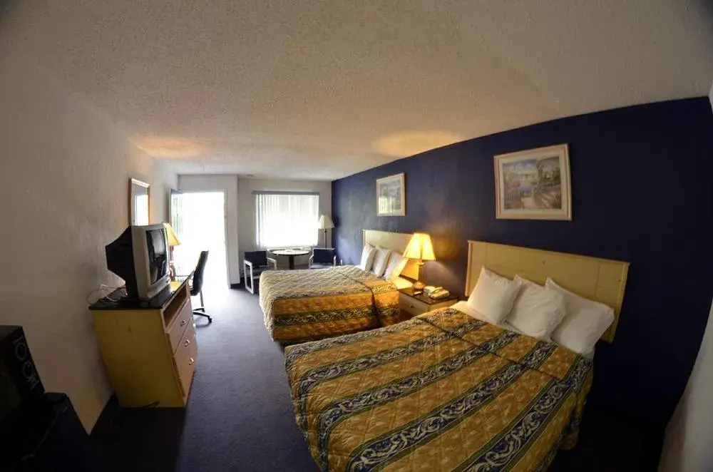 Photo of the whole room, Bed in Superlodge Absecon/Atlantic City