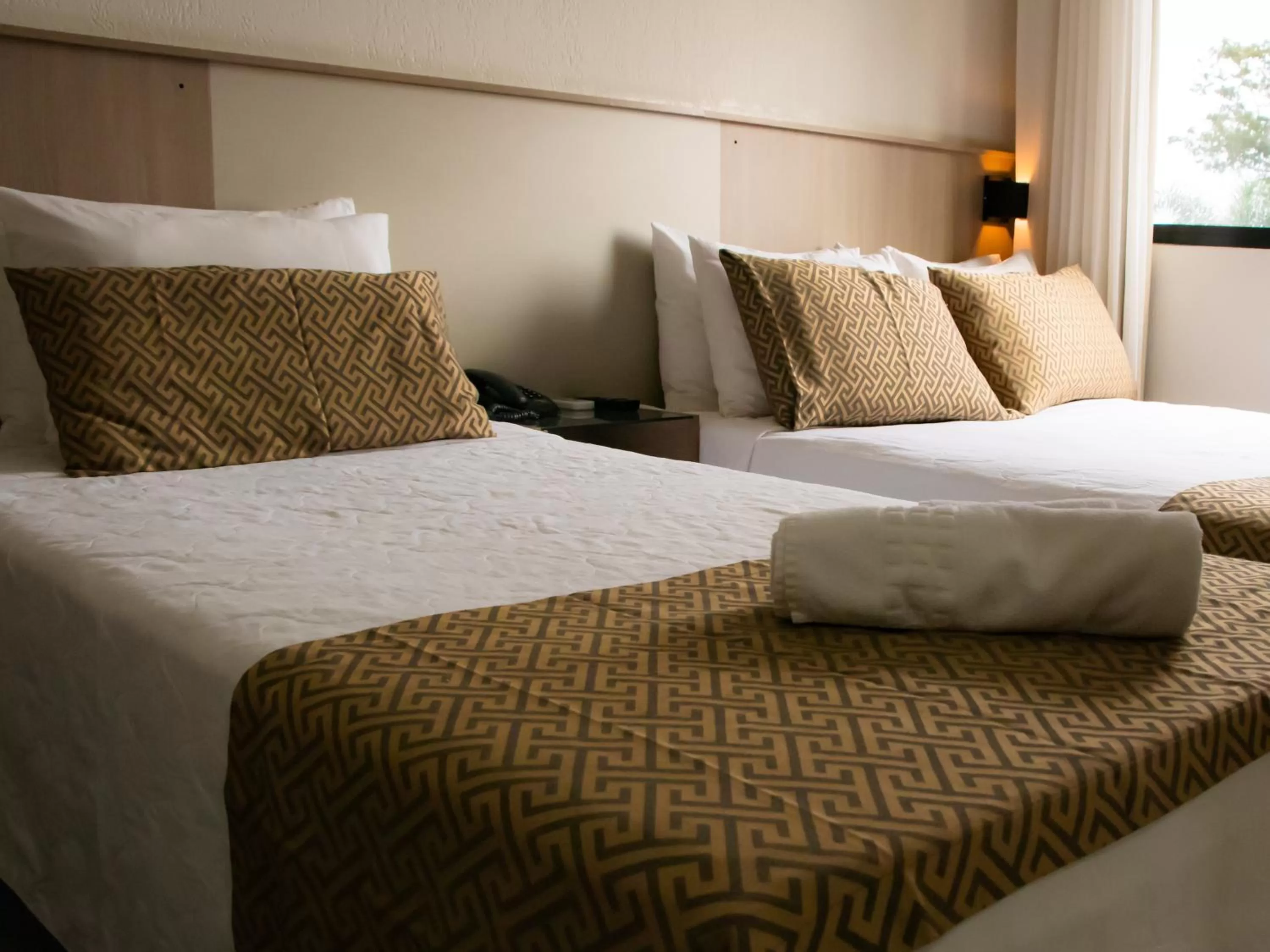 Bed in Iguassu Express Hotel