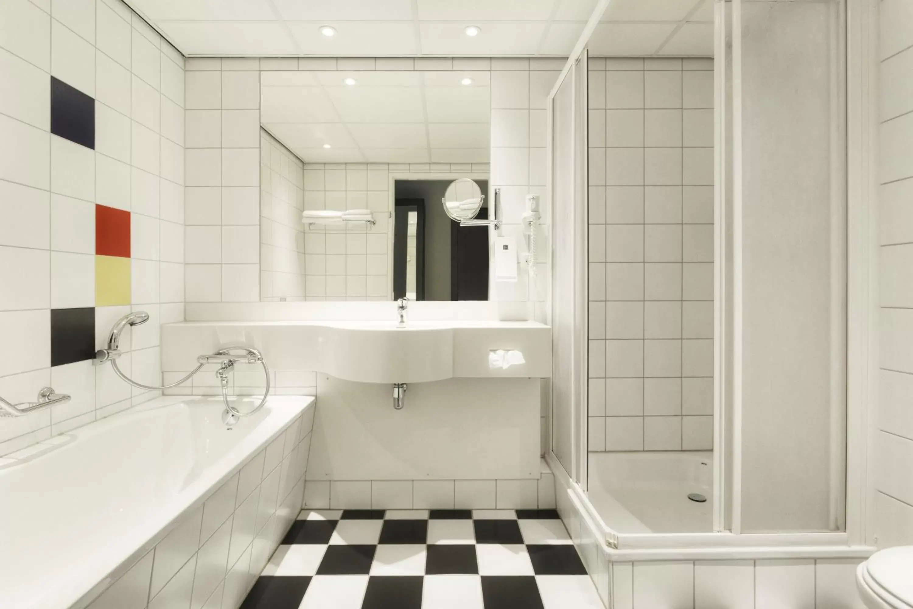 Bathroom in City Hotel Hengelo