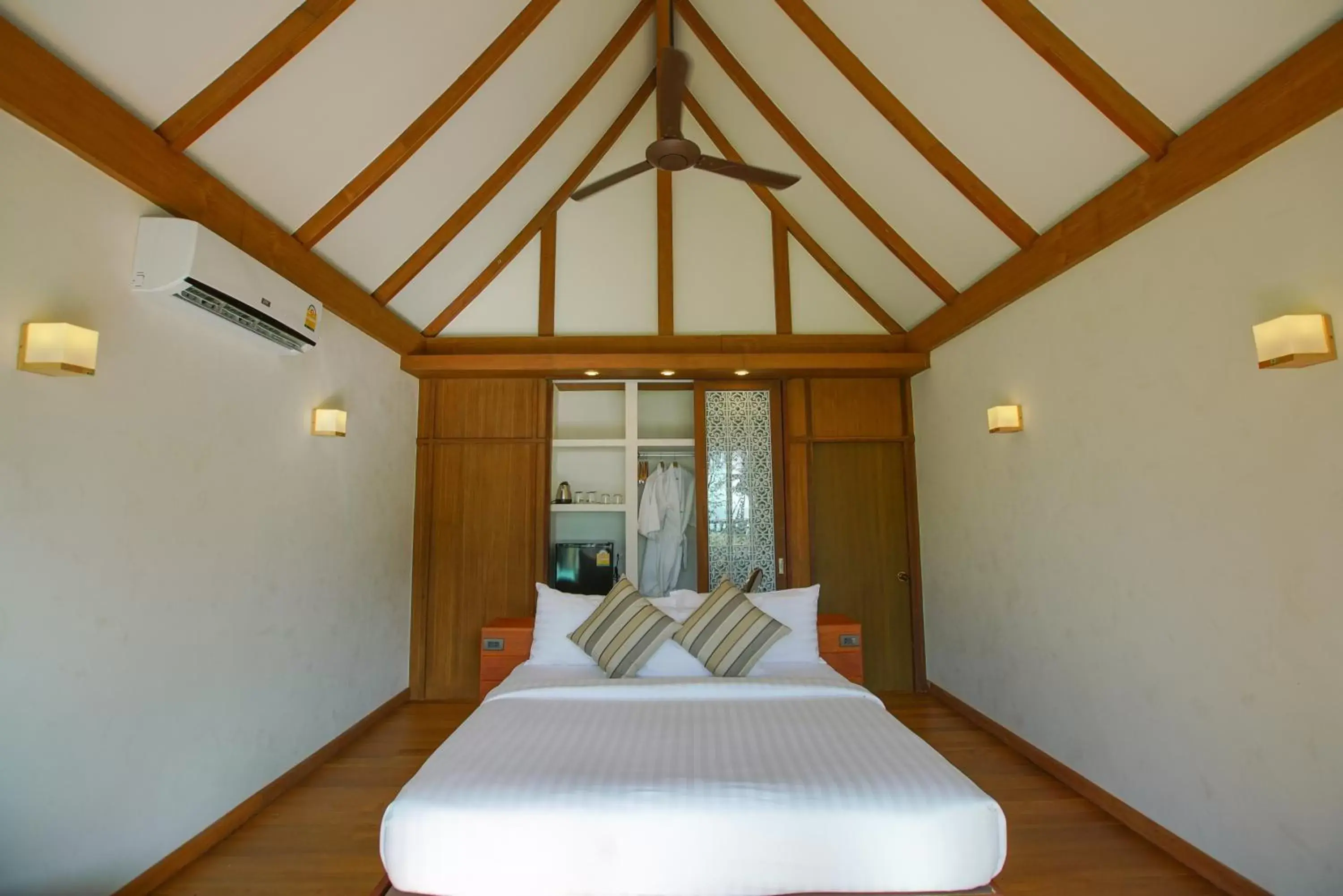 Bedroom in Koh Kood Paradise Beach