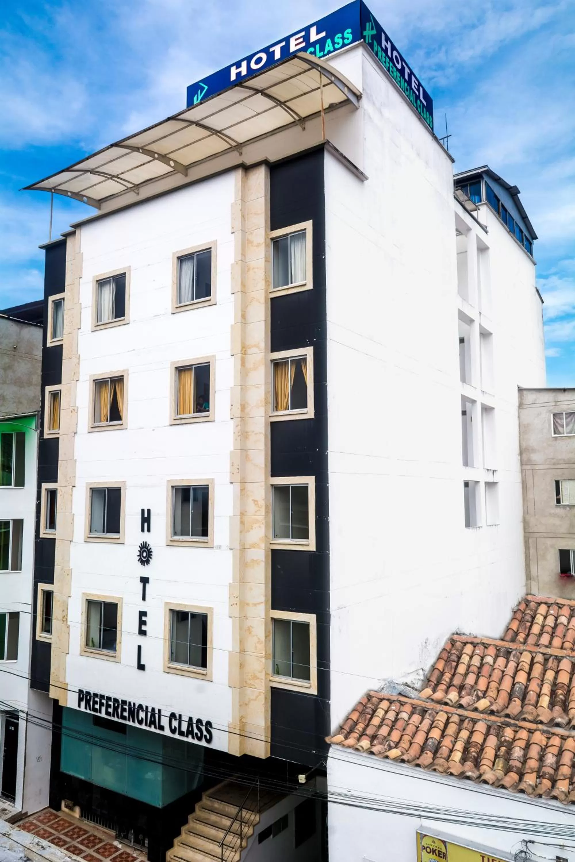 Facade/entrance in Hotel Preferencial Class