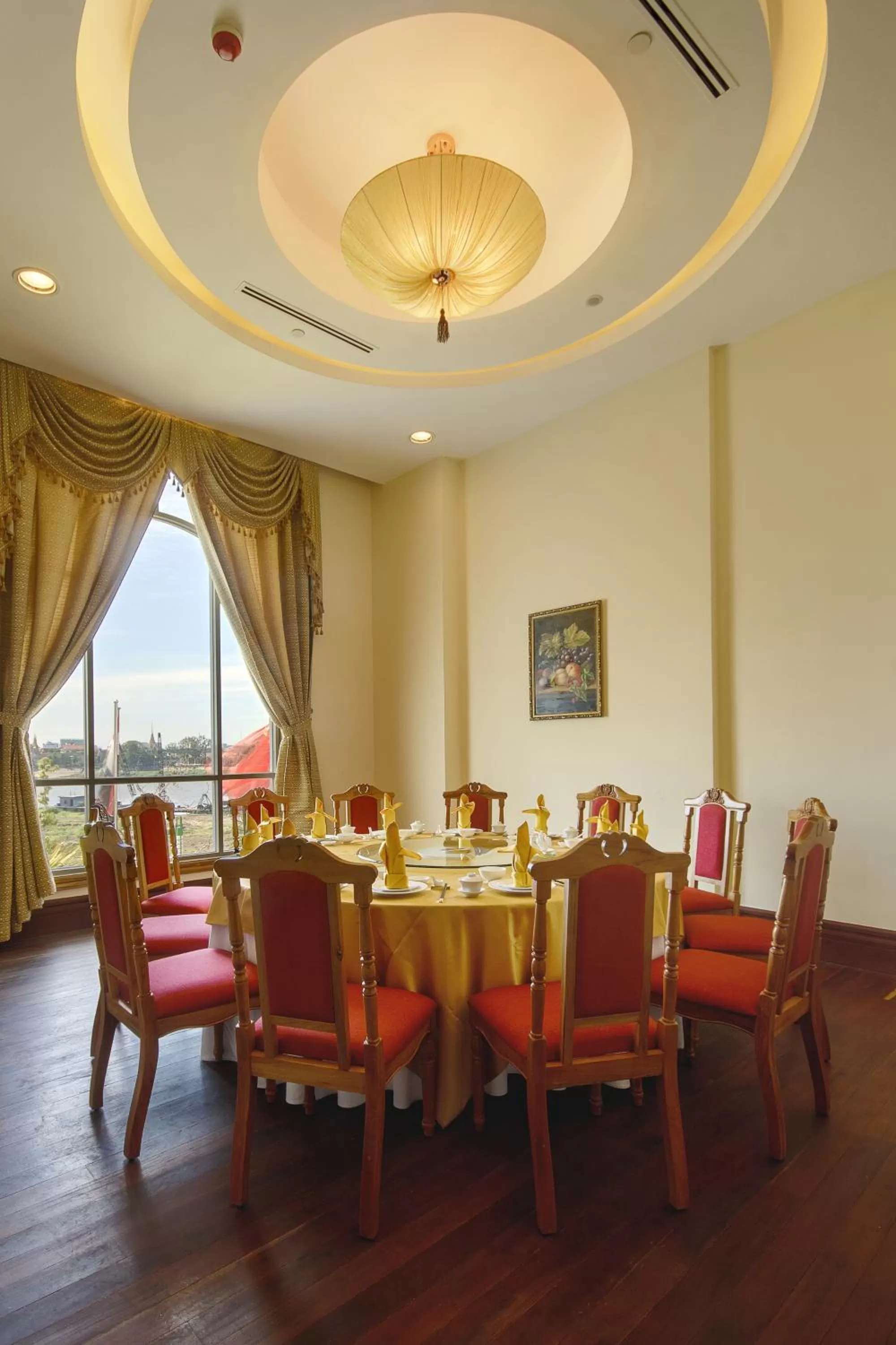 Restaurant/places to eat in Sokha Phnom Penh Hotel