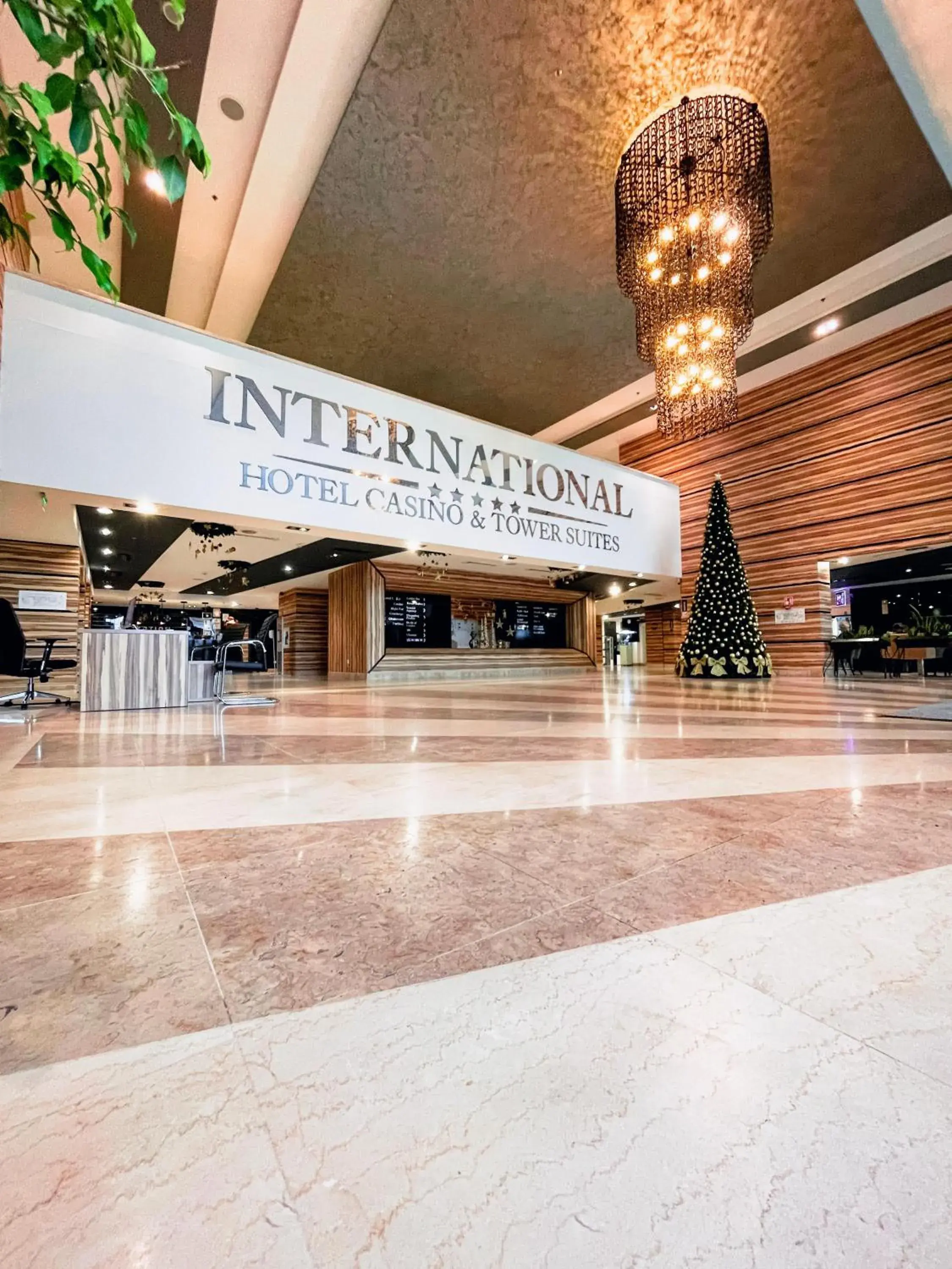 Lobby or reception in International Hotel Casino & Tower Suites