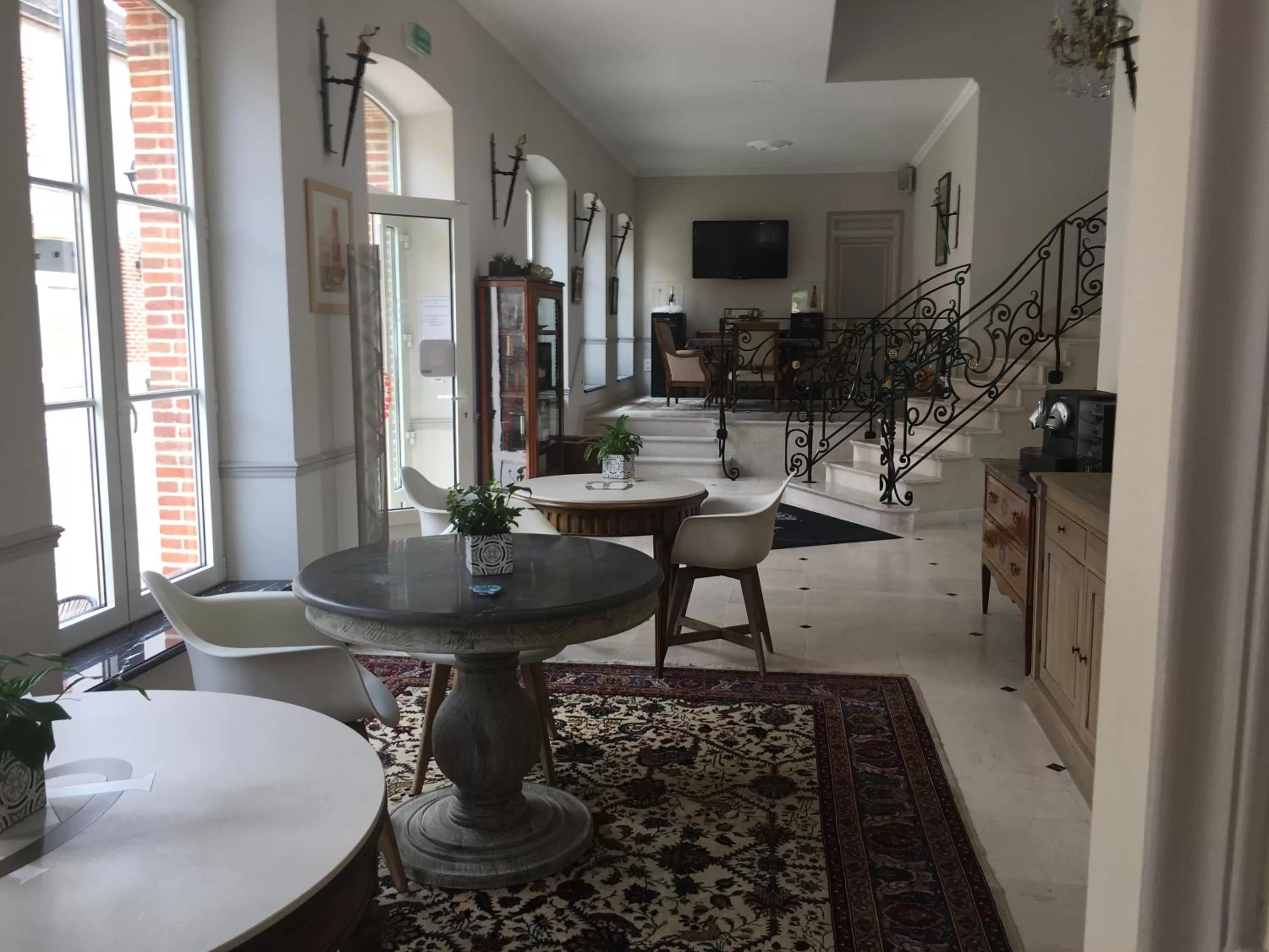 Seating Area in Champagne André Bergère