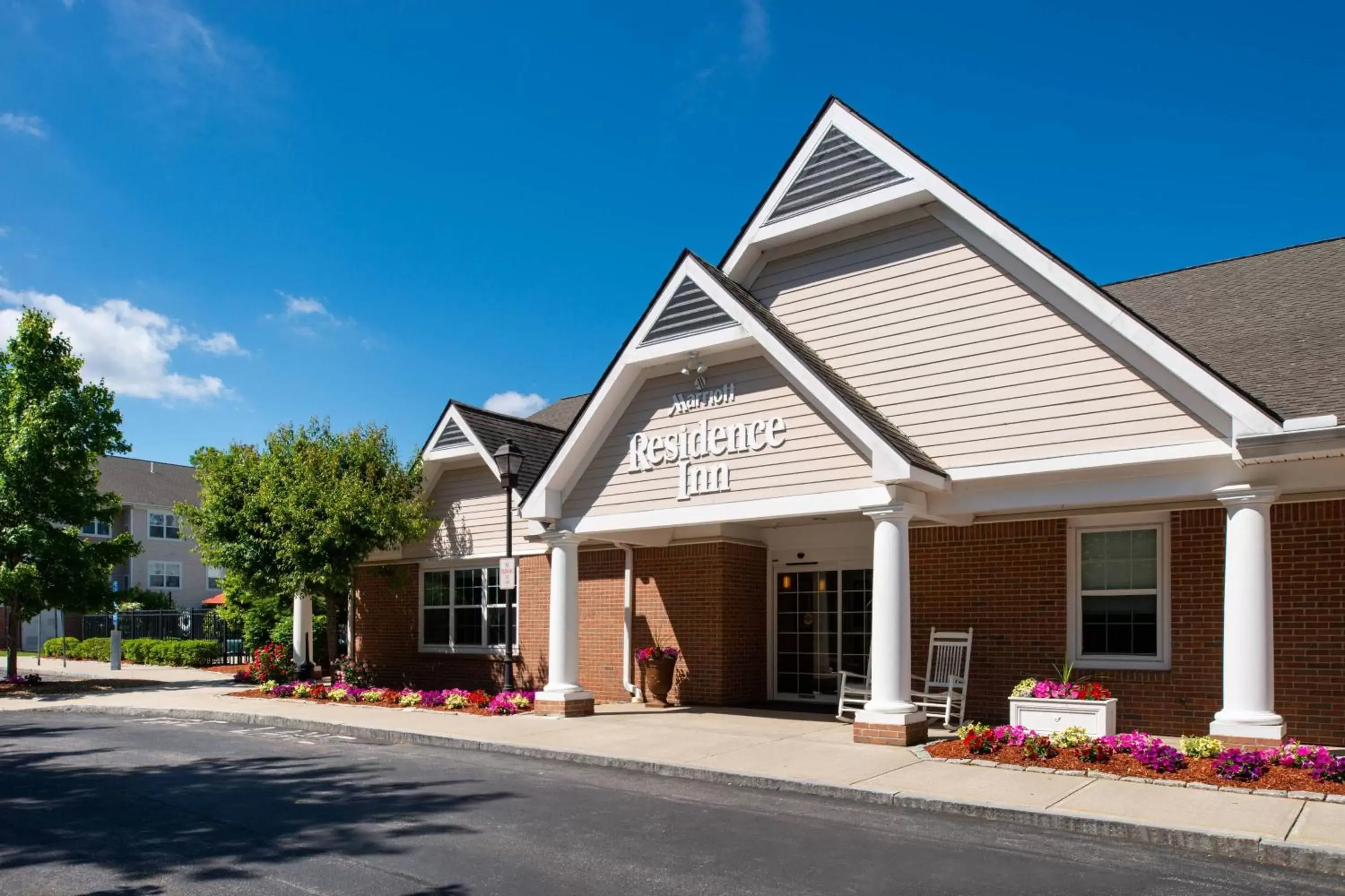 Property Building in Residence Inn Boston Andover