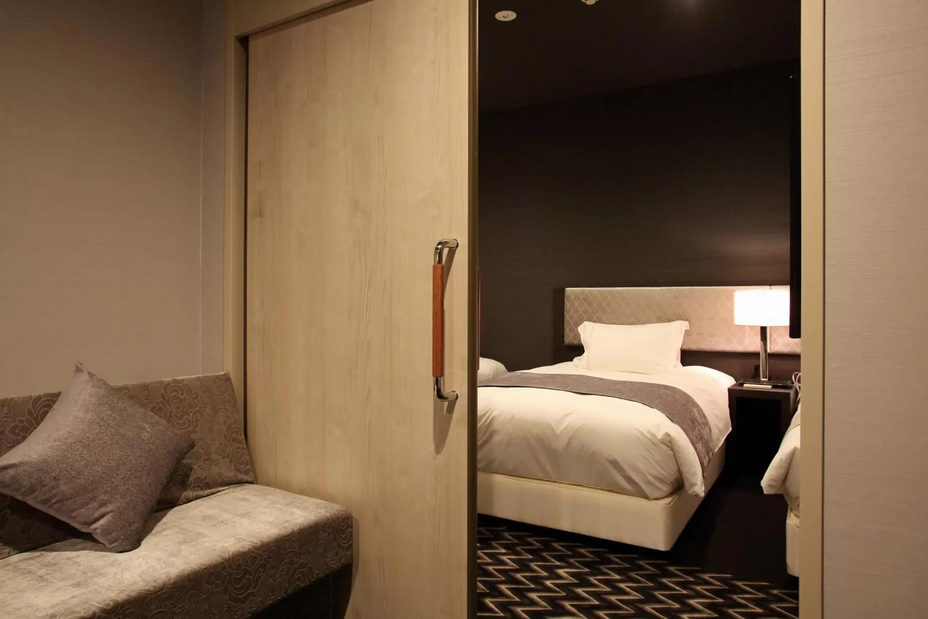 Bedroom, Bed in Centurion Hotel Grand Kobe Station