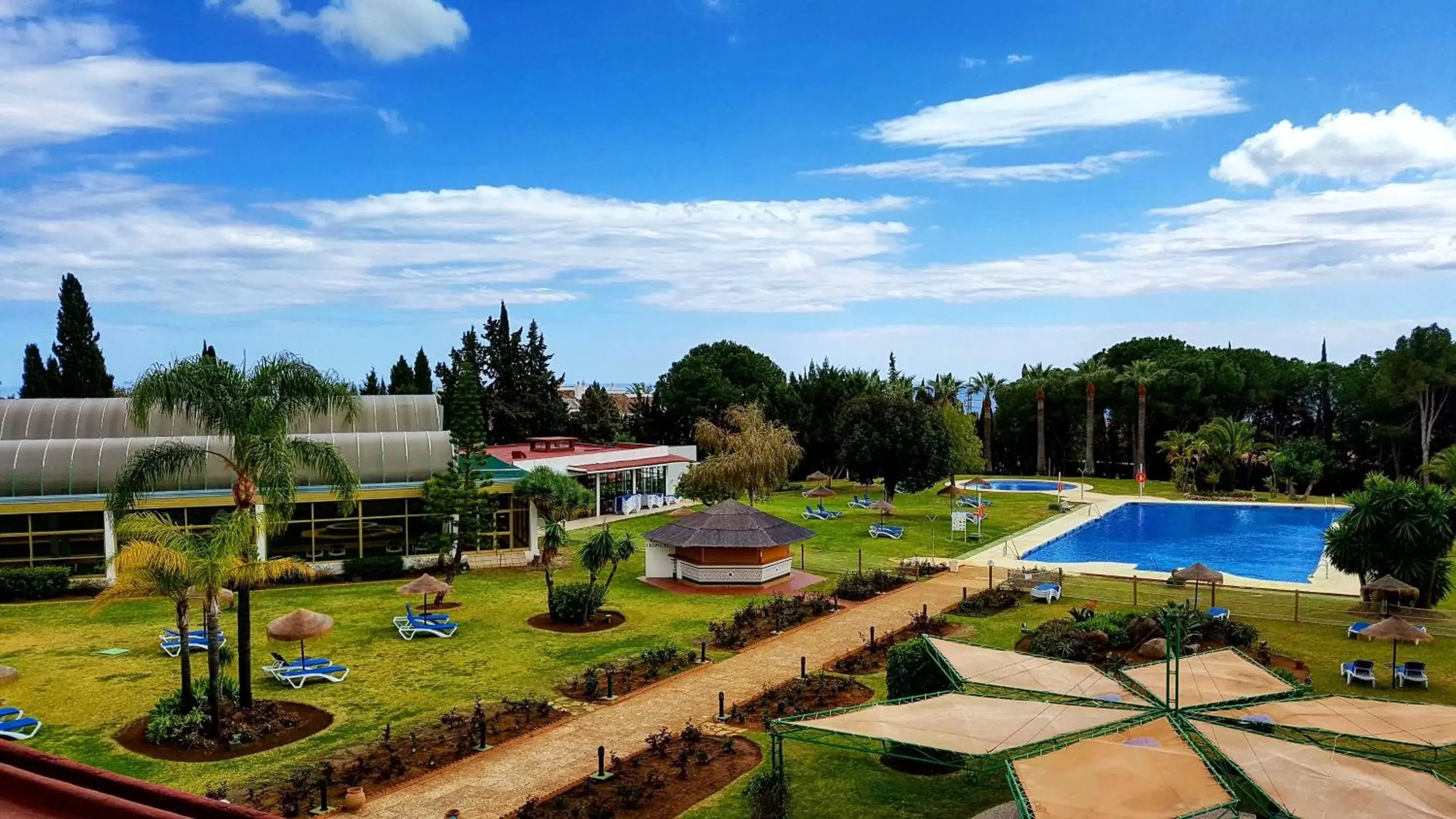 Garden, Pool View in TRH Paraíso