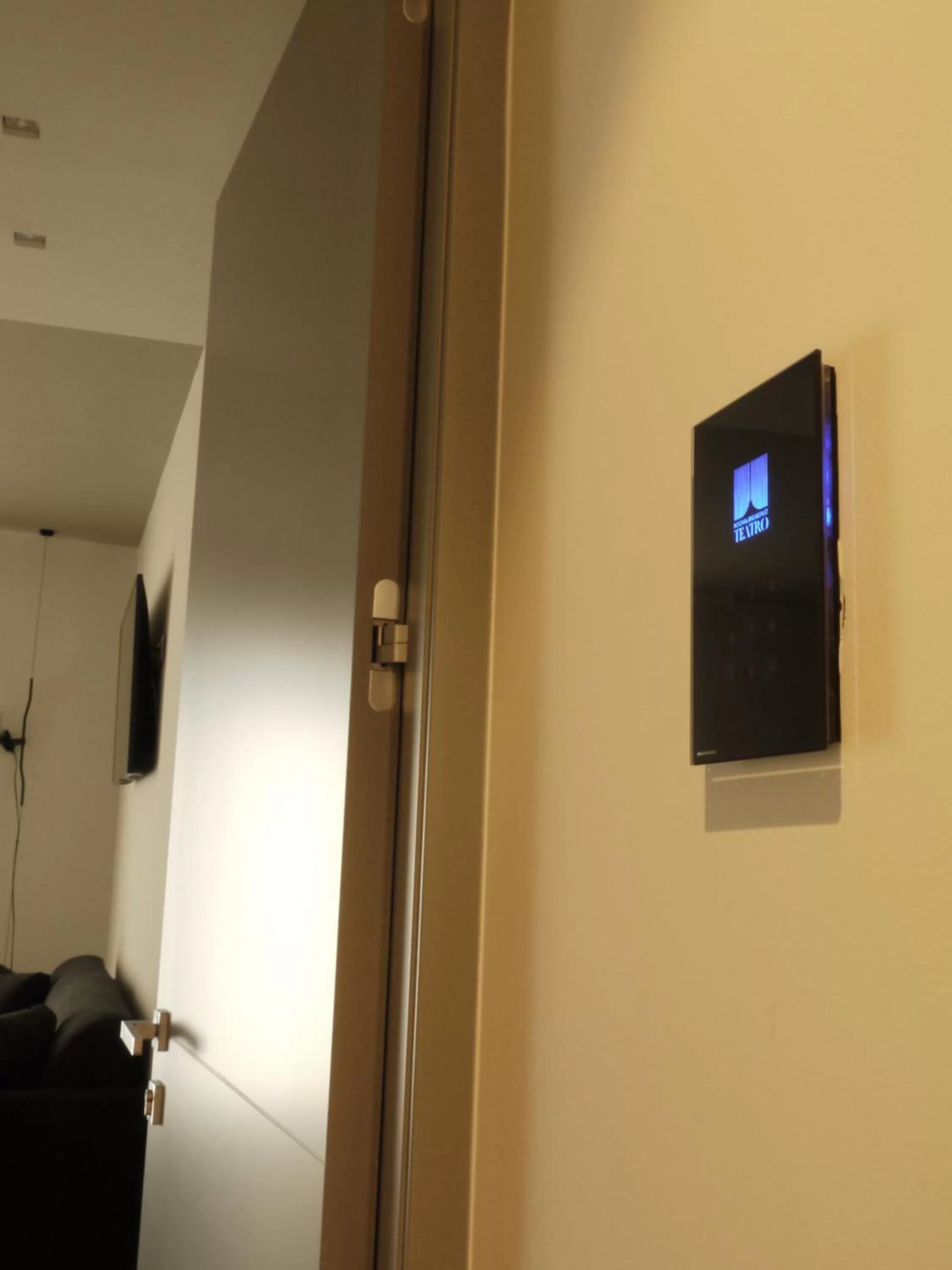 Photo of the whole room in RB del Teatro&Apartaments