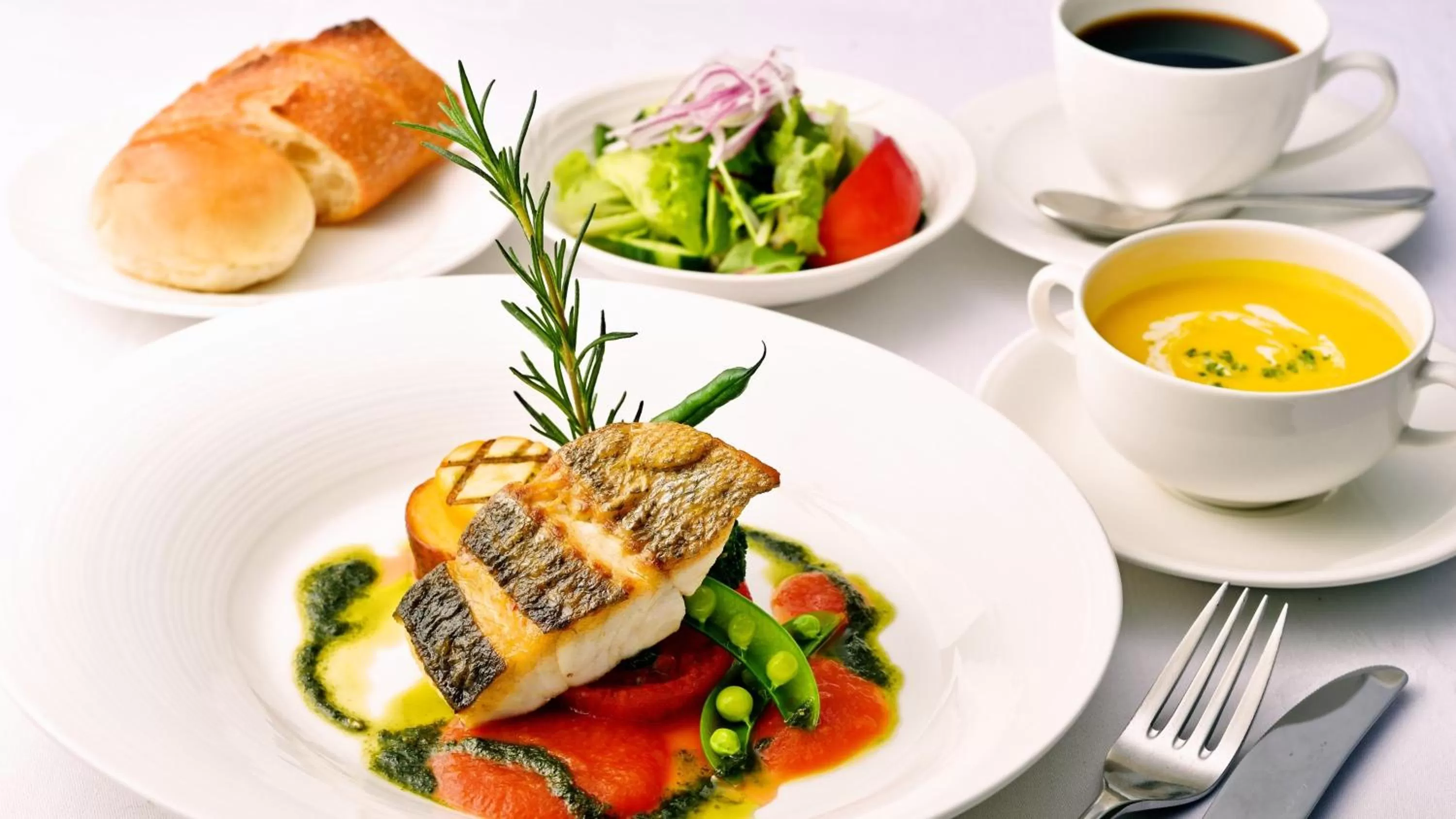 Restaurant/places to eat in ANA Holiday Inn Sendai by IHG