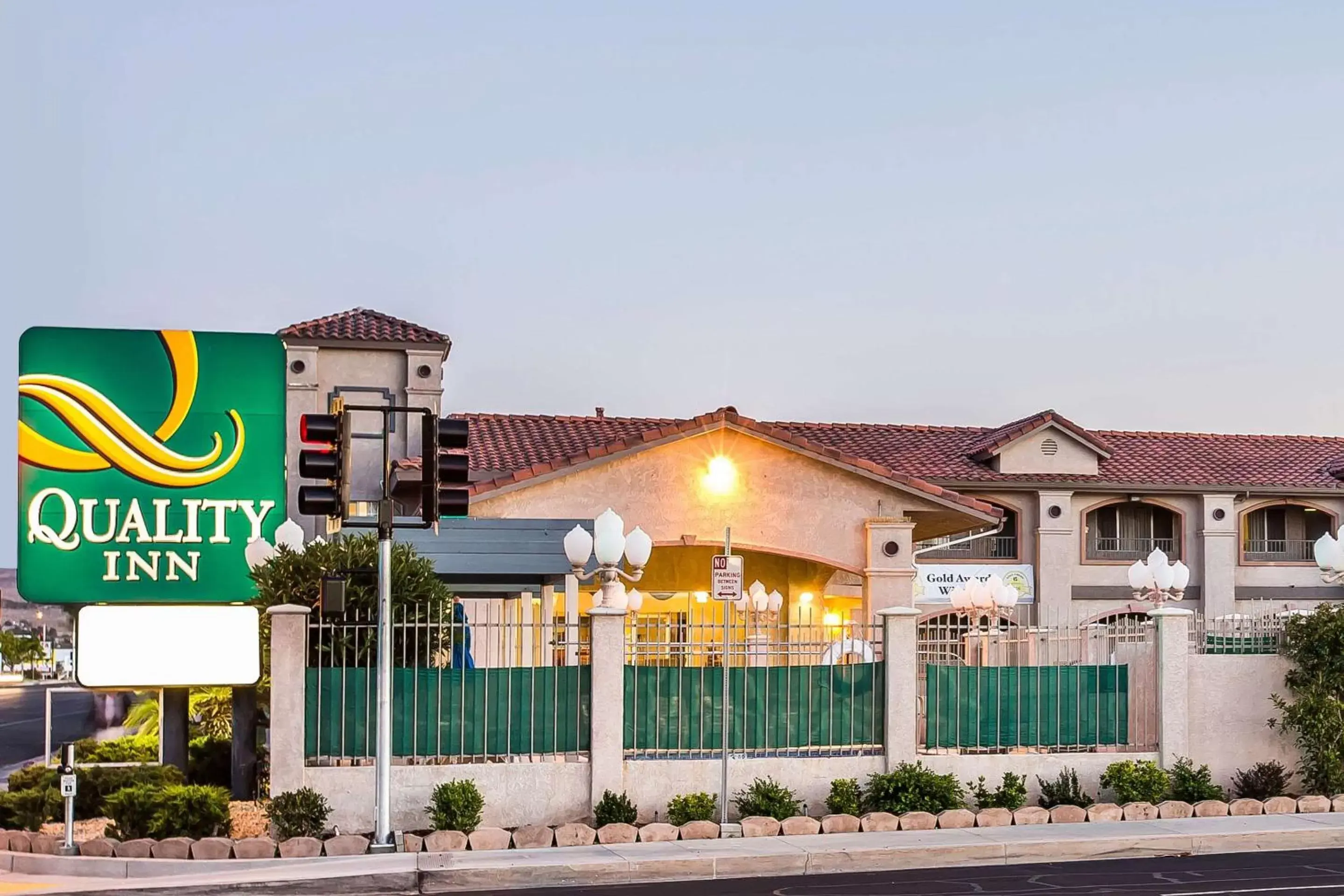 Property Building in Quality Inn Near China Lake Naval Station