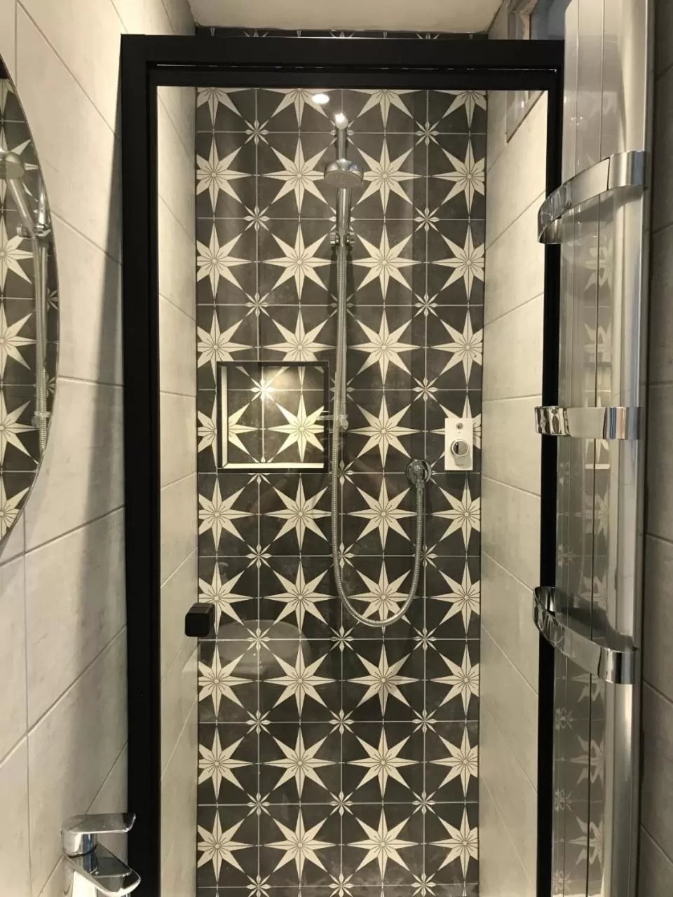 Bathroom in The Chequers Inn