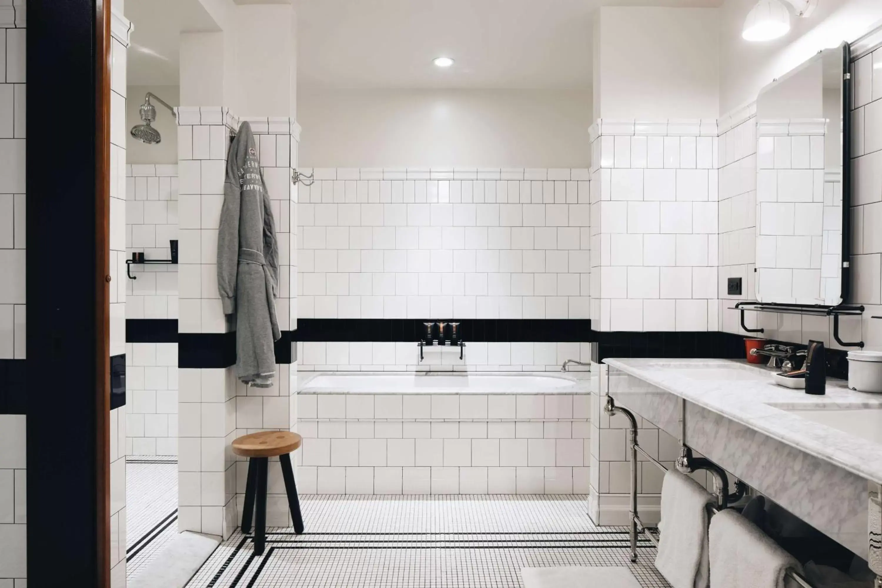 Bathroom in Chicago Athletic Association, part of Hyatt