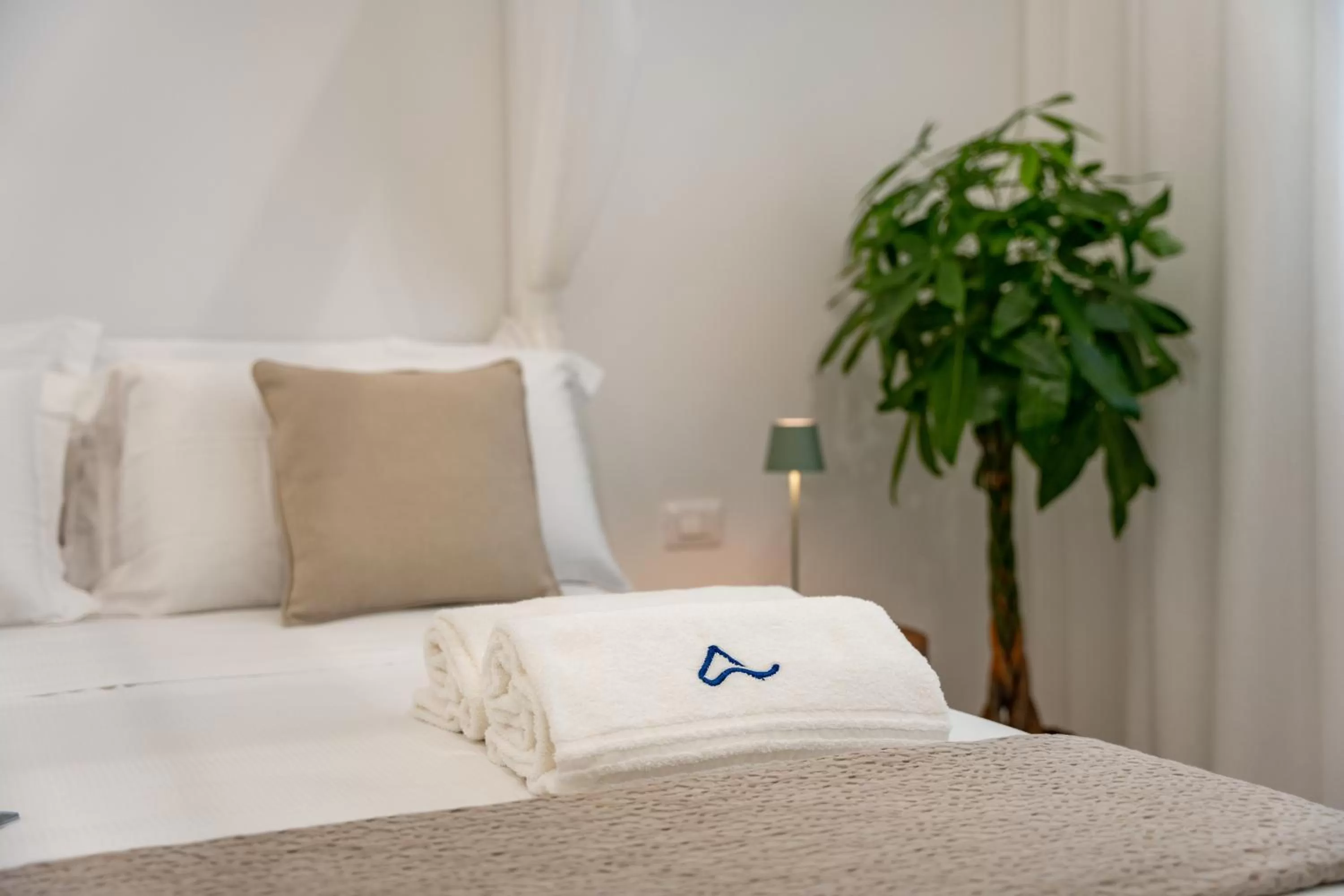 Bed in Daline Holiday Rooms