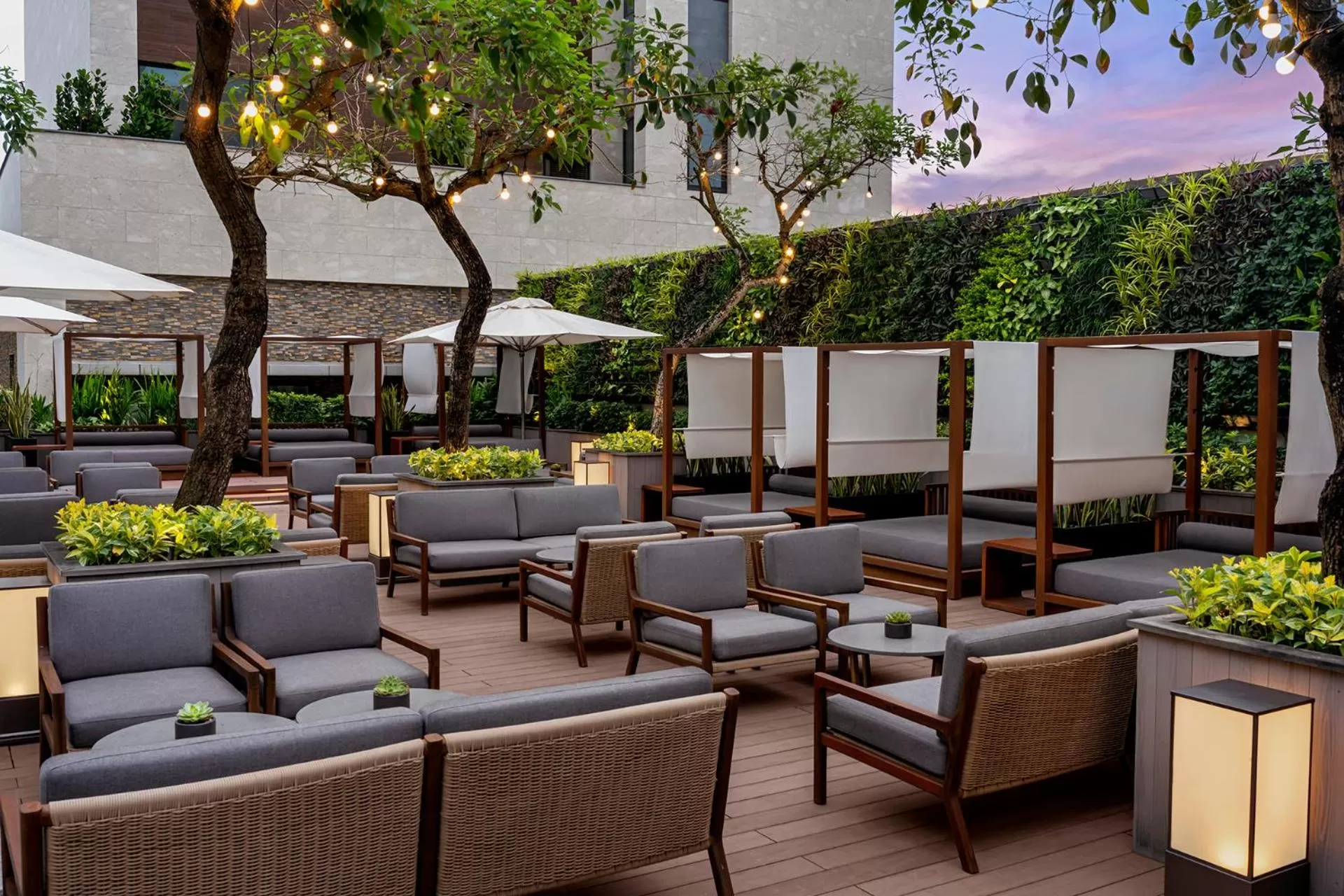 Restaurant/places to eat in Shilla Monogram Danang