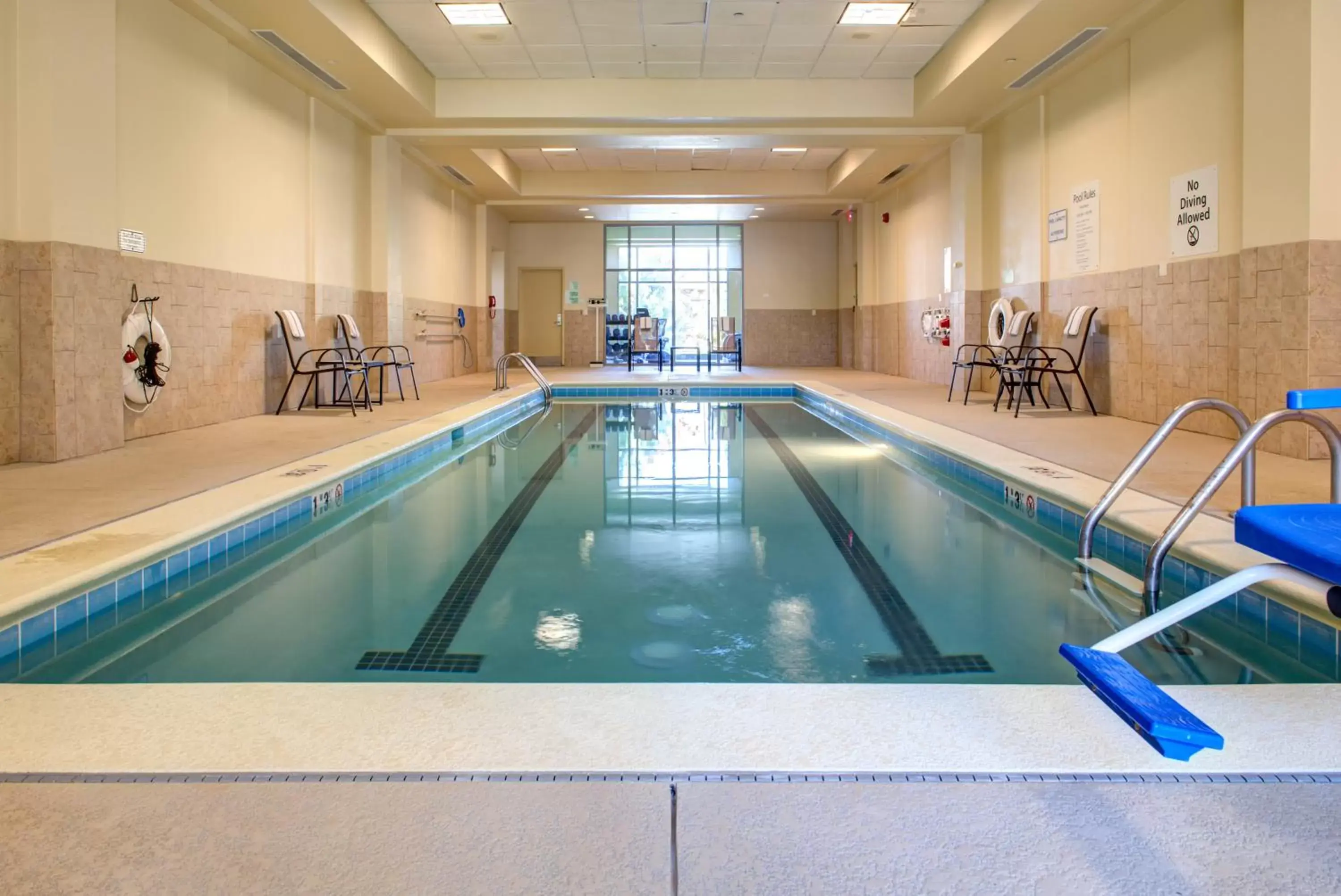 Swimming Pool in Holiday Inn Indianapolis North-Carmel, an IHG Hotel