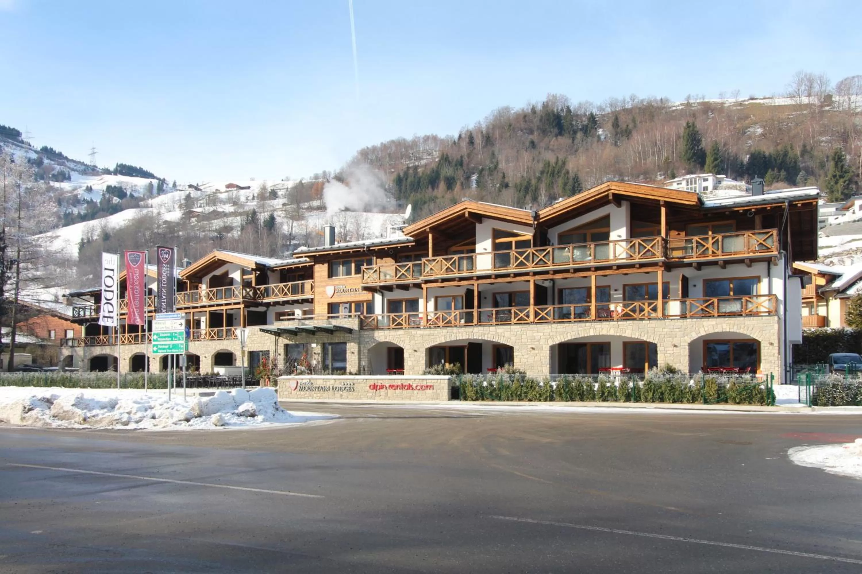 Property building in AvenidA Mountain Lodges Kaprun