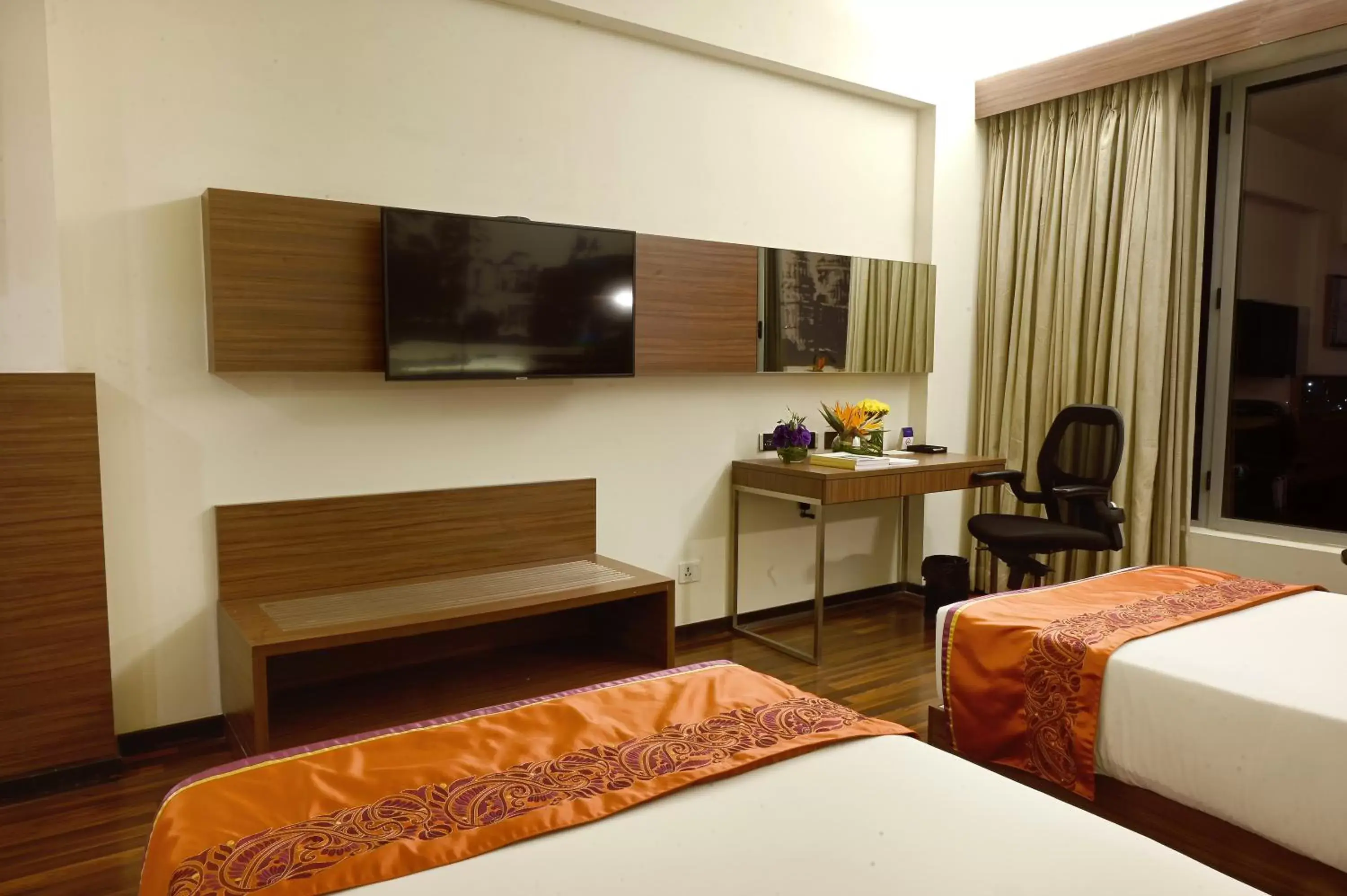 TV and multimedia, TV/Entertainment Center in Vivanta Kolkata EM Bypass