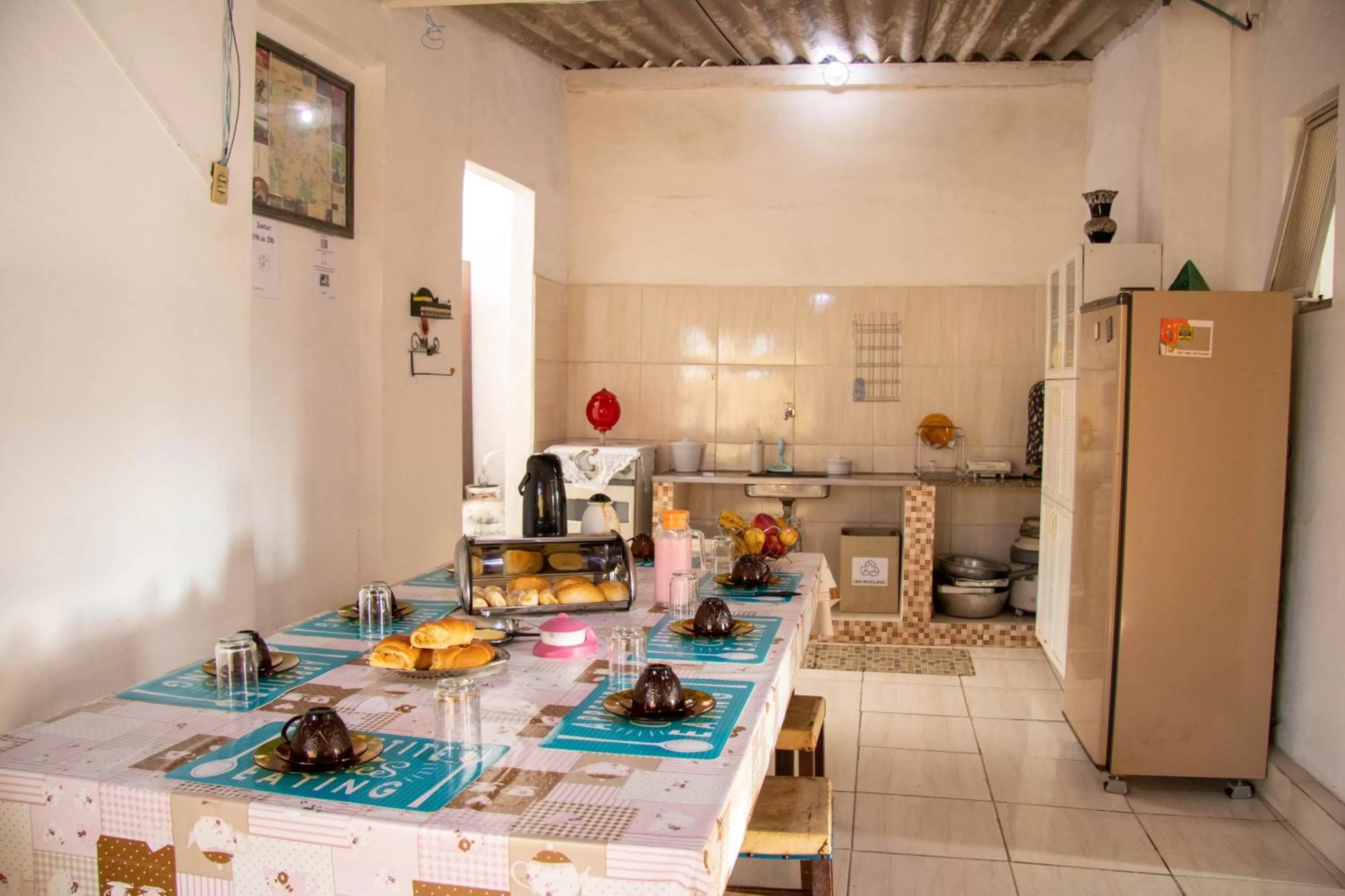 Kitchen or kitchenette in Casa do Juá